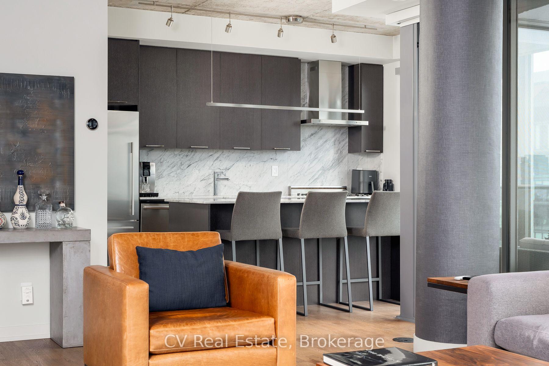 Photo 11 of Unit 1305, 95 Bathurst Street, Toronto, Waterfront Communities — HOMEH