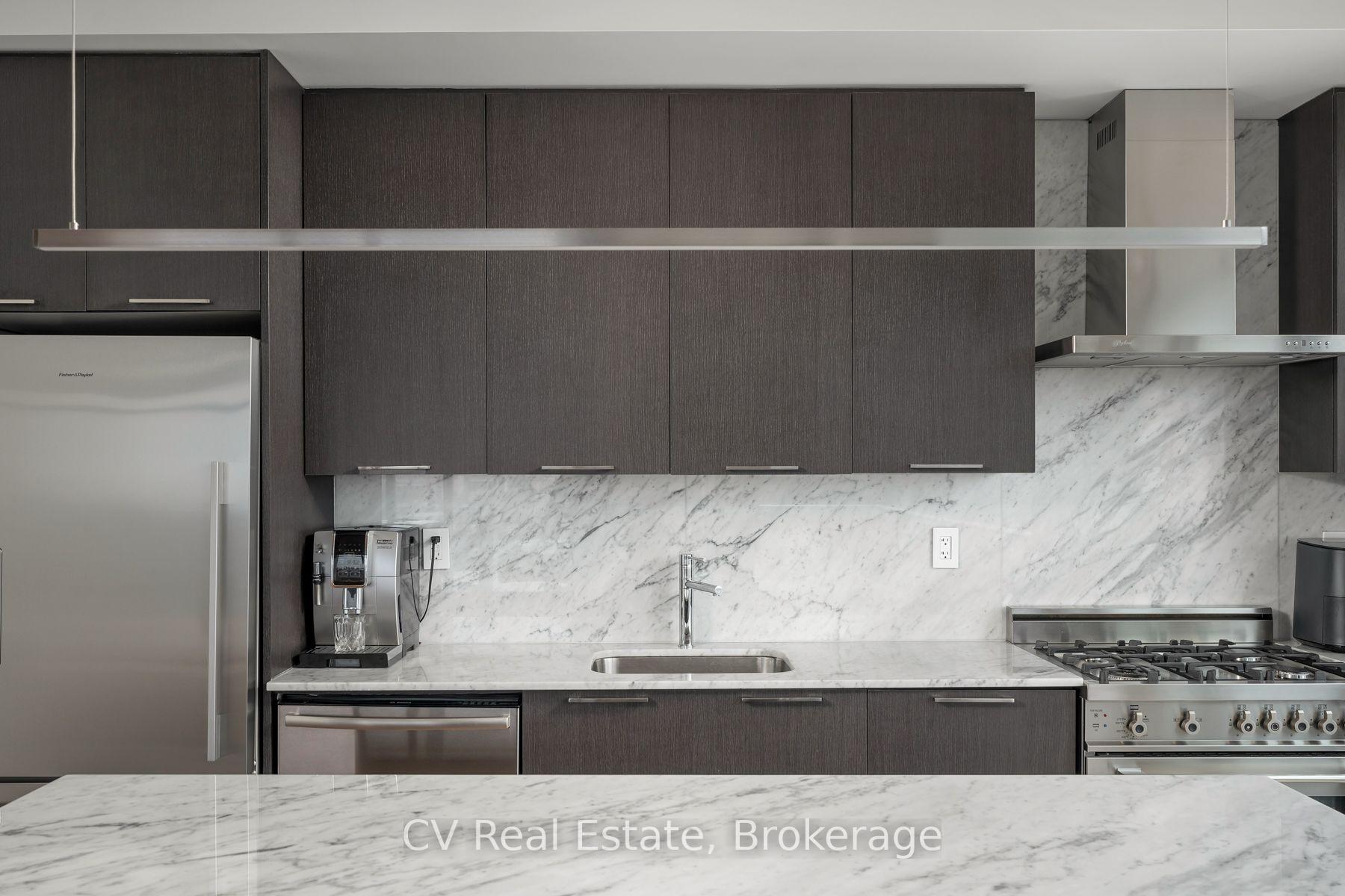 Photo 15 of Unit 1305, 95 Bathurst Street, Toronto, Waterfront Communities — HOMEH