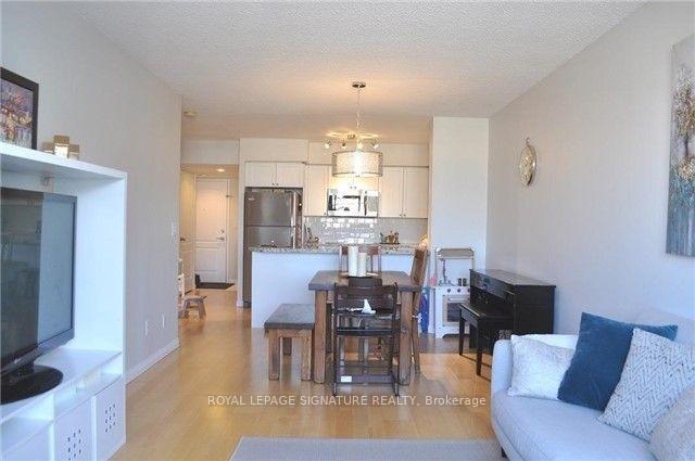 Photo 5 of Unit PH 15, 18 Stafford Street, Toronto, Niagara — HOMEH