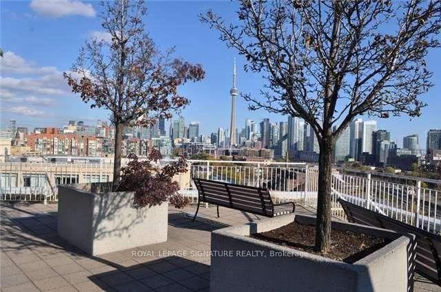 Photo 14 of Unit PH 15, 18 Stafford Street, Toronto, Niagara — HOMEH