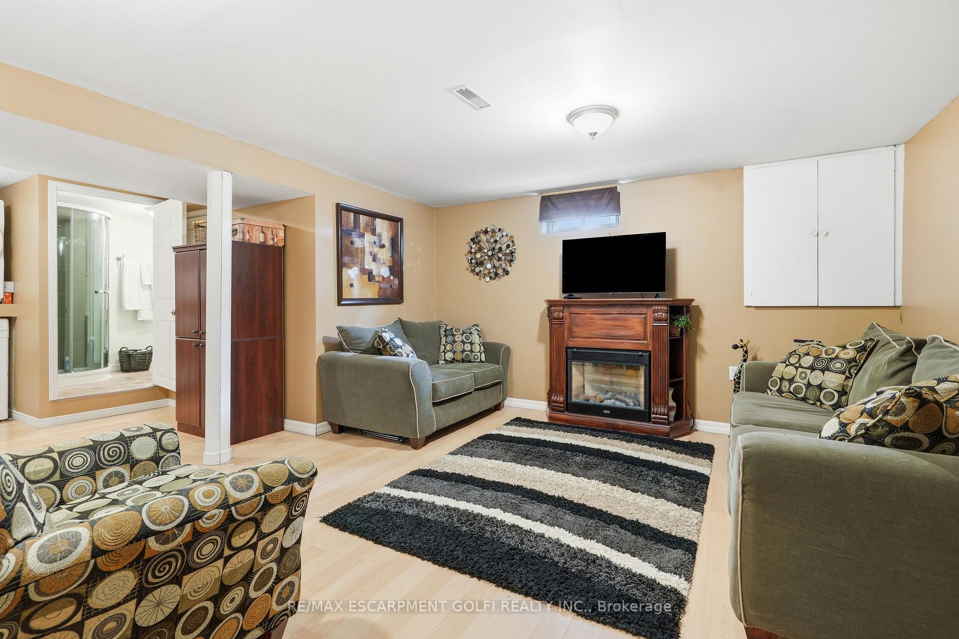 Photo 16 of 7730 Jubilee Drive, Niagara Falls, Marineland — HOMEH