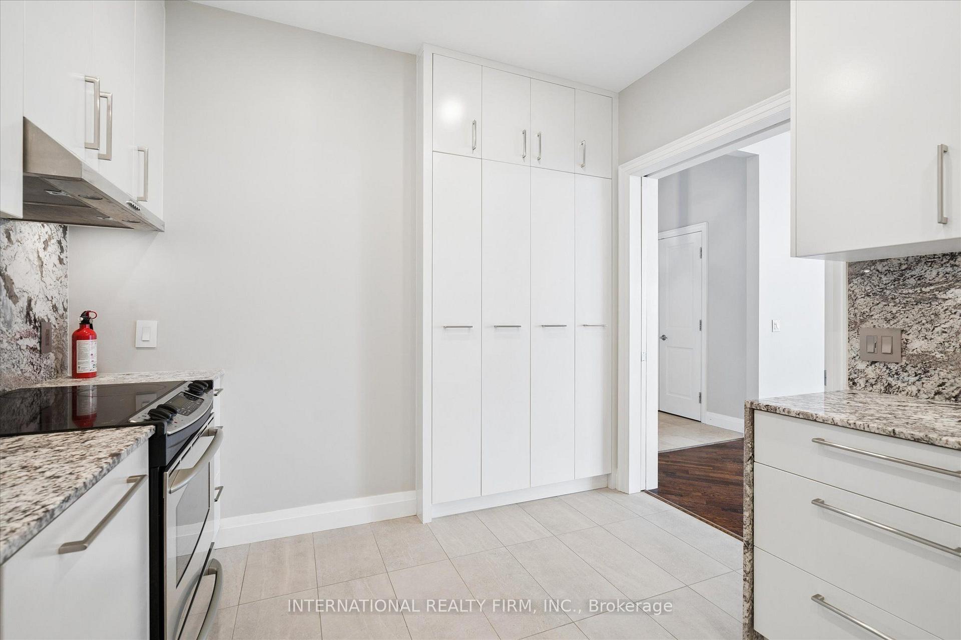 Photo 19 of Unit Ph4, 218 Queens Quay W, Toronto, Waterfront Communities — HOMEH