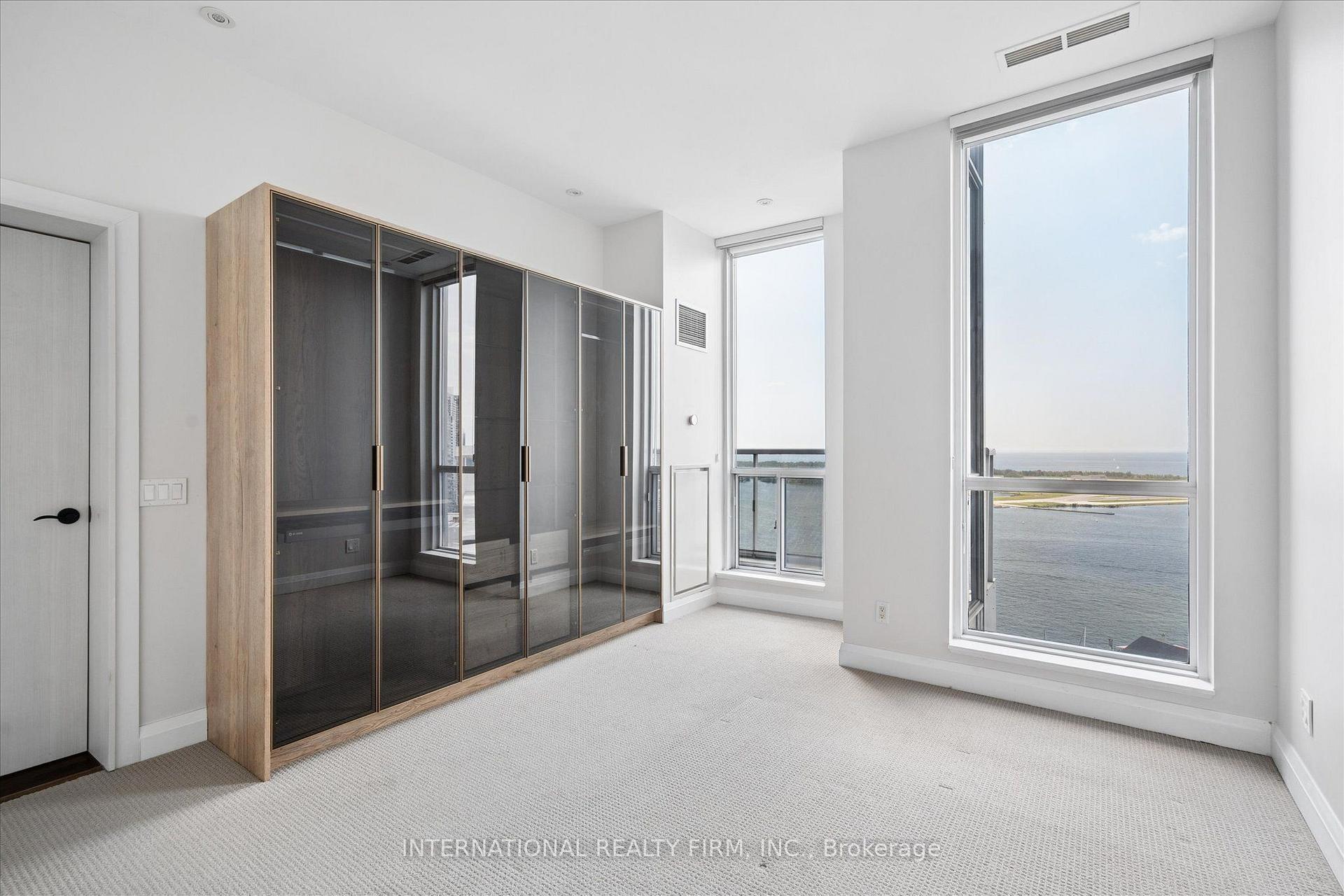 Photo 22 of Unit Ph4, 218 Queens Quay W, Toronto, Waterfront Communities — HOMEH