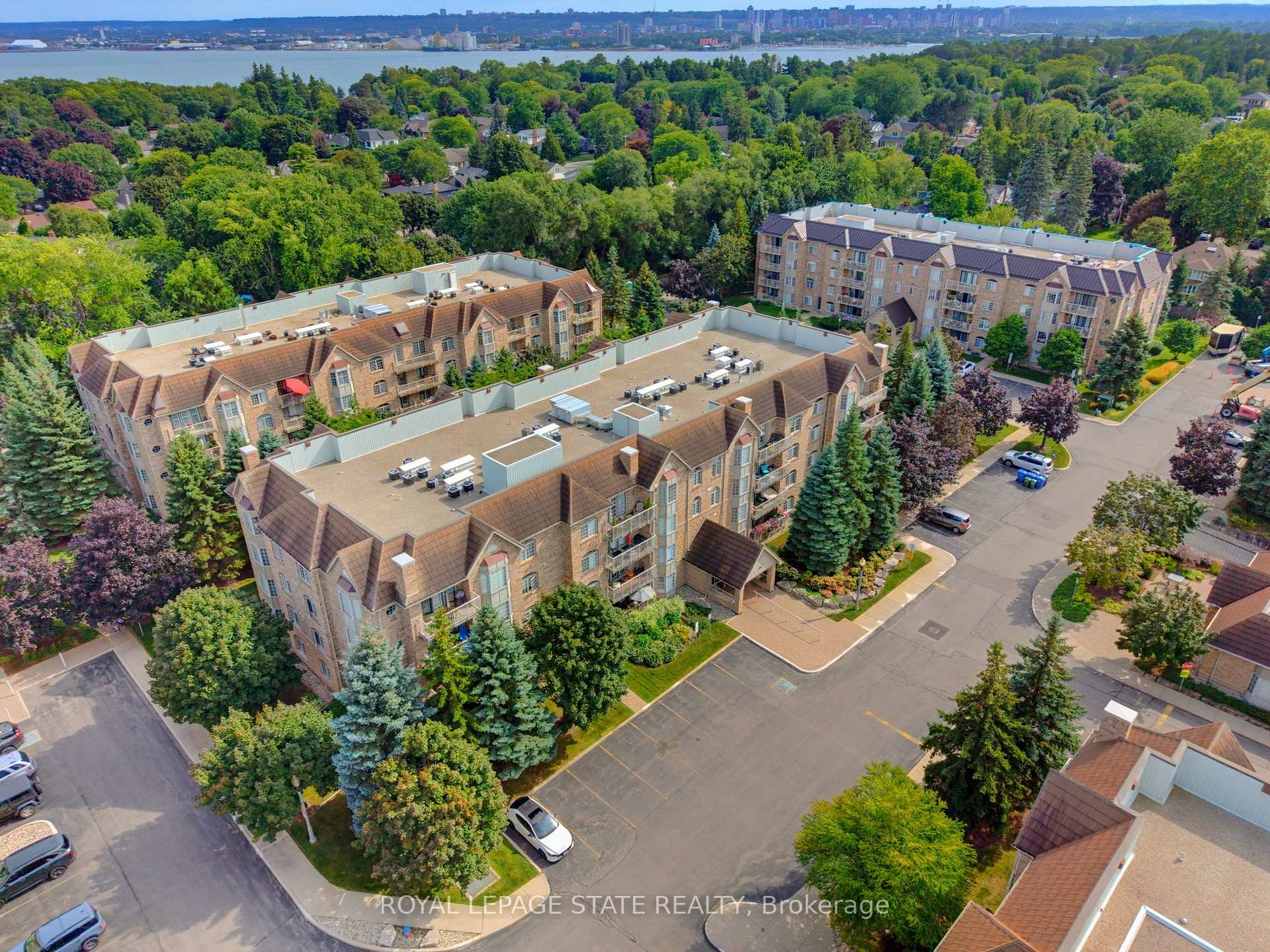Front of Unit 309, 216D Plains Road West W