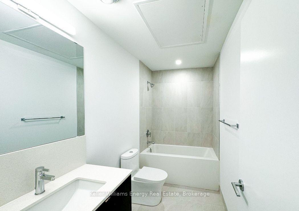 Photo 8 of Unit 810, 1606 Charles Street, Whitby, Port Whitby — HOMEH