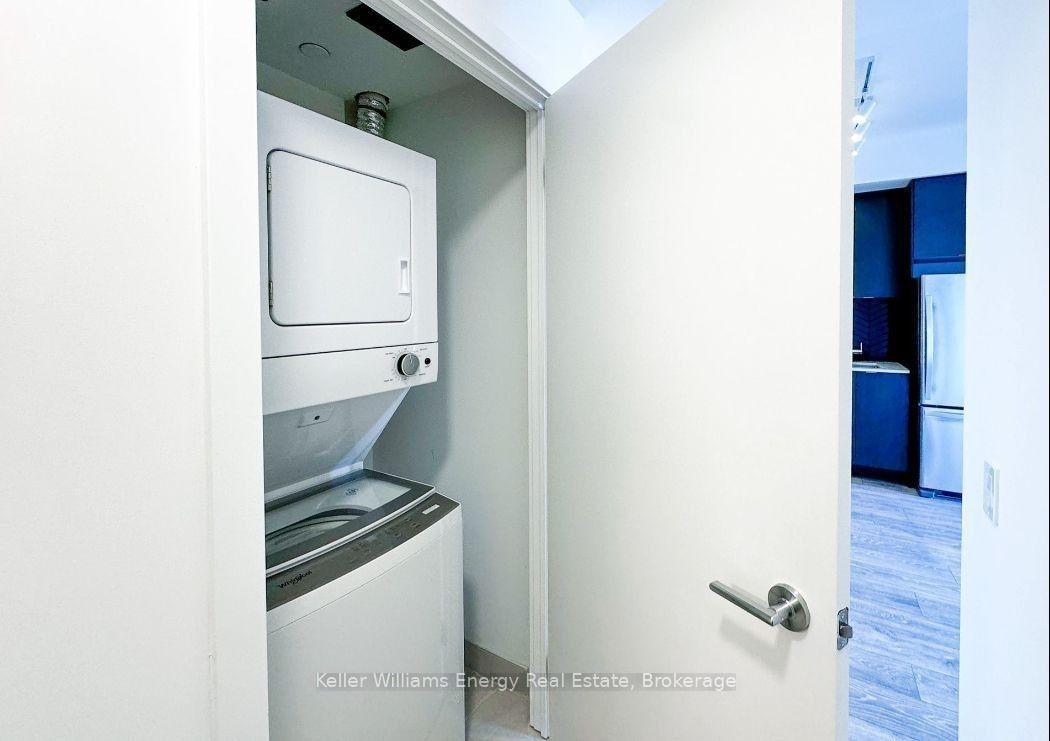 Photo 10 of Unit 810, 1606 Charles Street, Whitby, Port Whitby — HOMEH