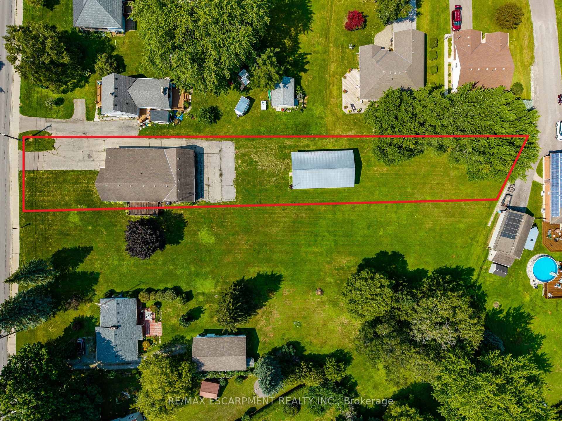 Photo 3 of 1032 Main Street, Norfolk, Port Dover — HOMEH