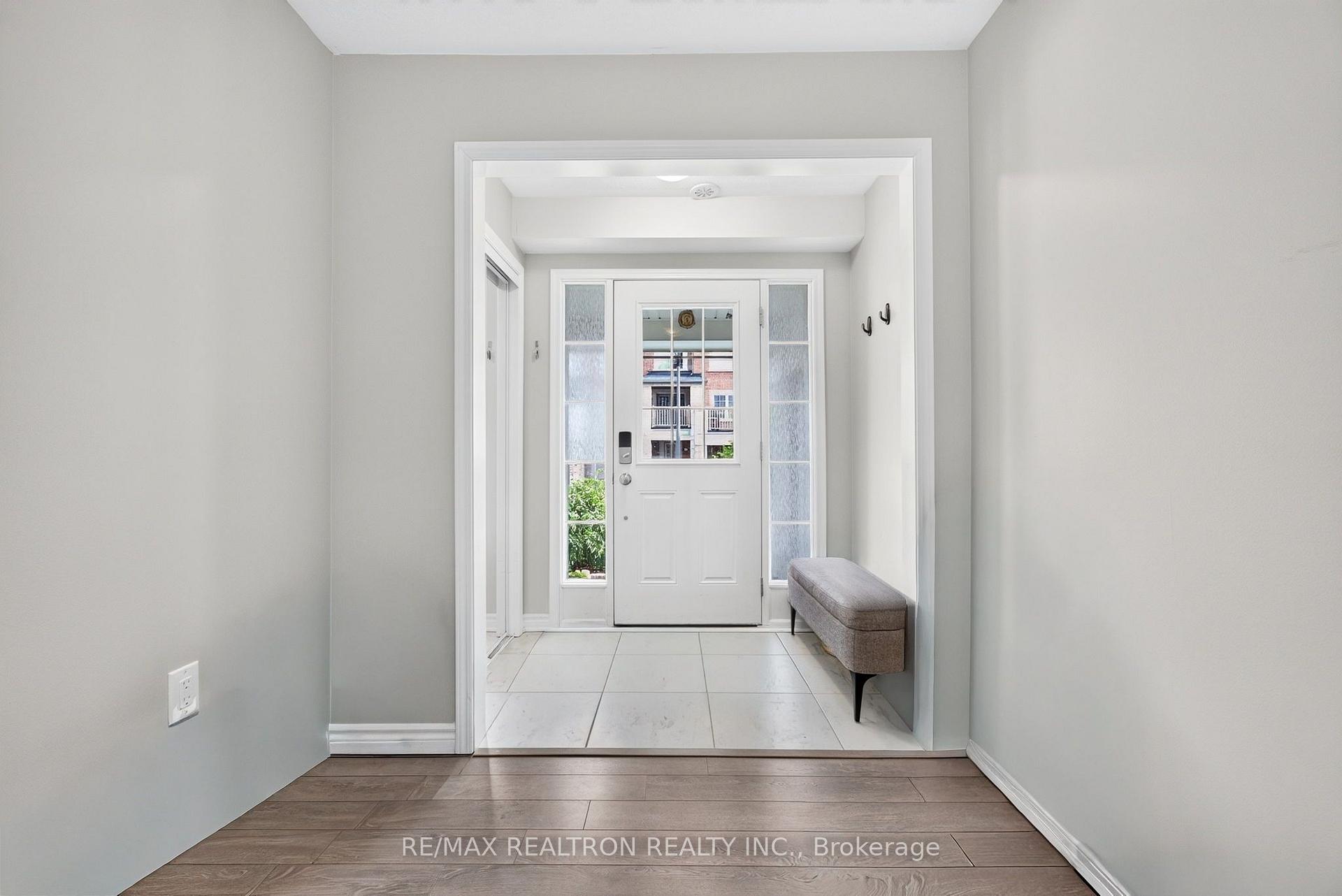 Photo 6 of 1096 Silk Street, Pickering, Rural Pickering — HOMEH
