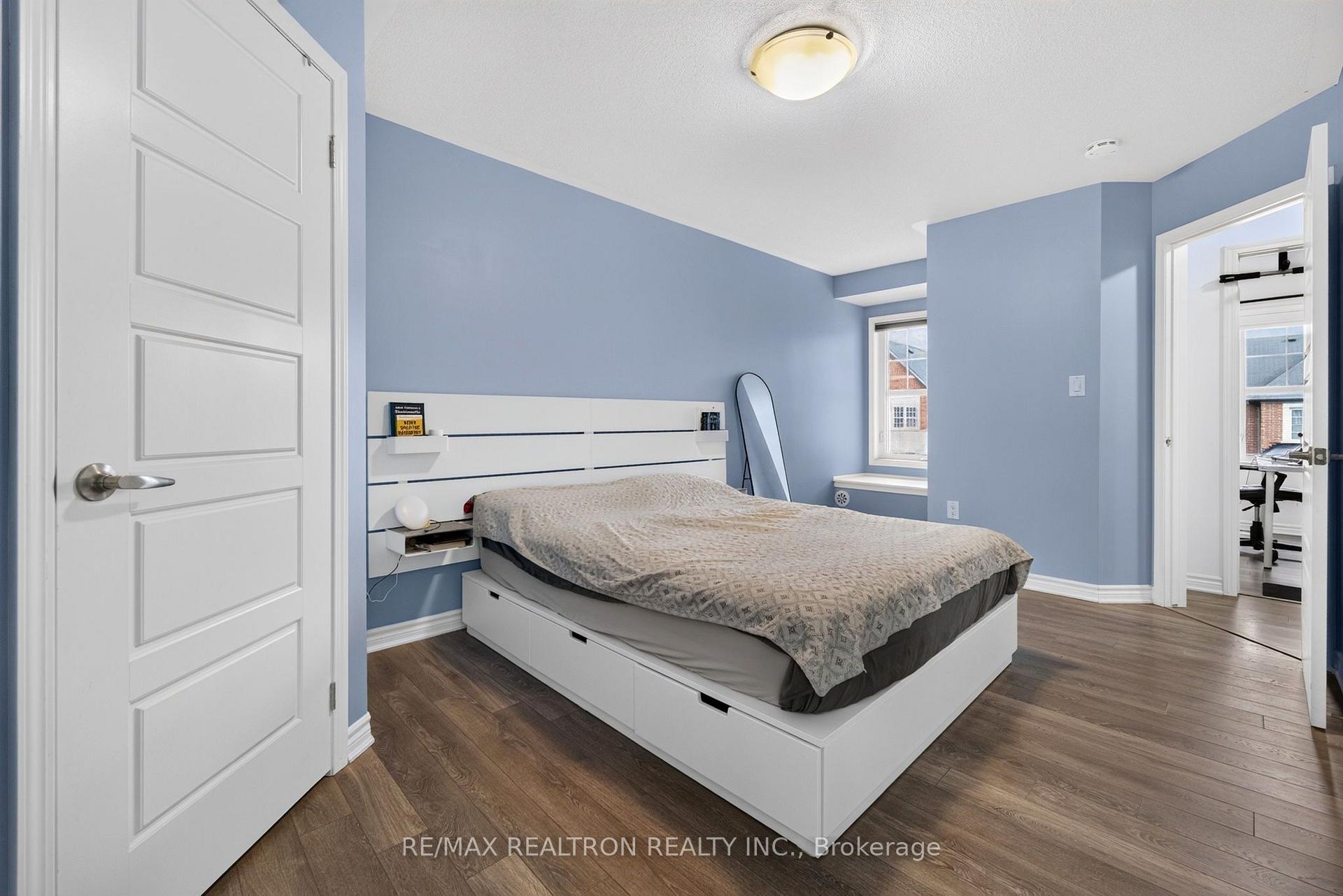 Photo 25 of 1096 Silk Street, Pickering, Rural Pickering — HOMEH