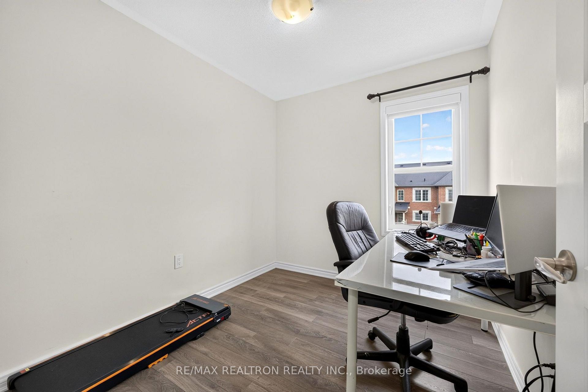 Photo 29 of 1096 Silk Street, Pickering, Rural Pickering — HOMEH