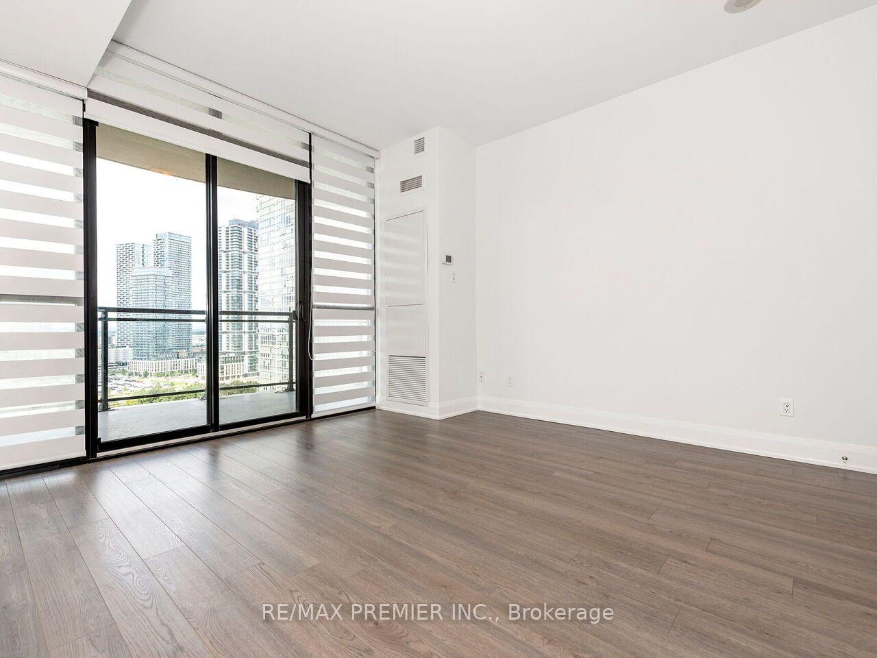 Photo 27 of Unit 1706, 2900 Highway 7, Vaughan, Concord — HOMEH