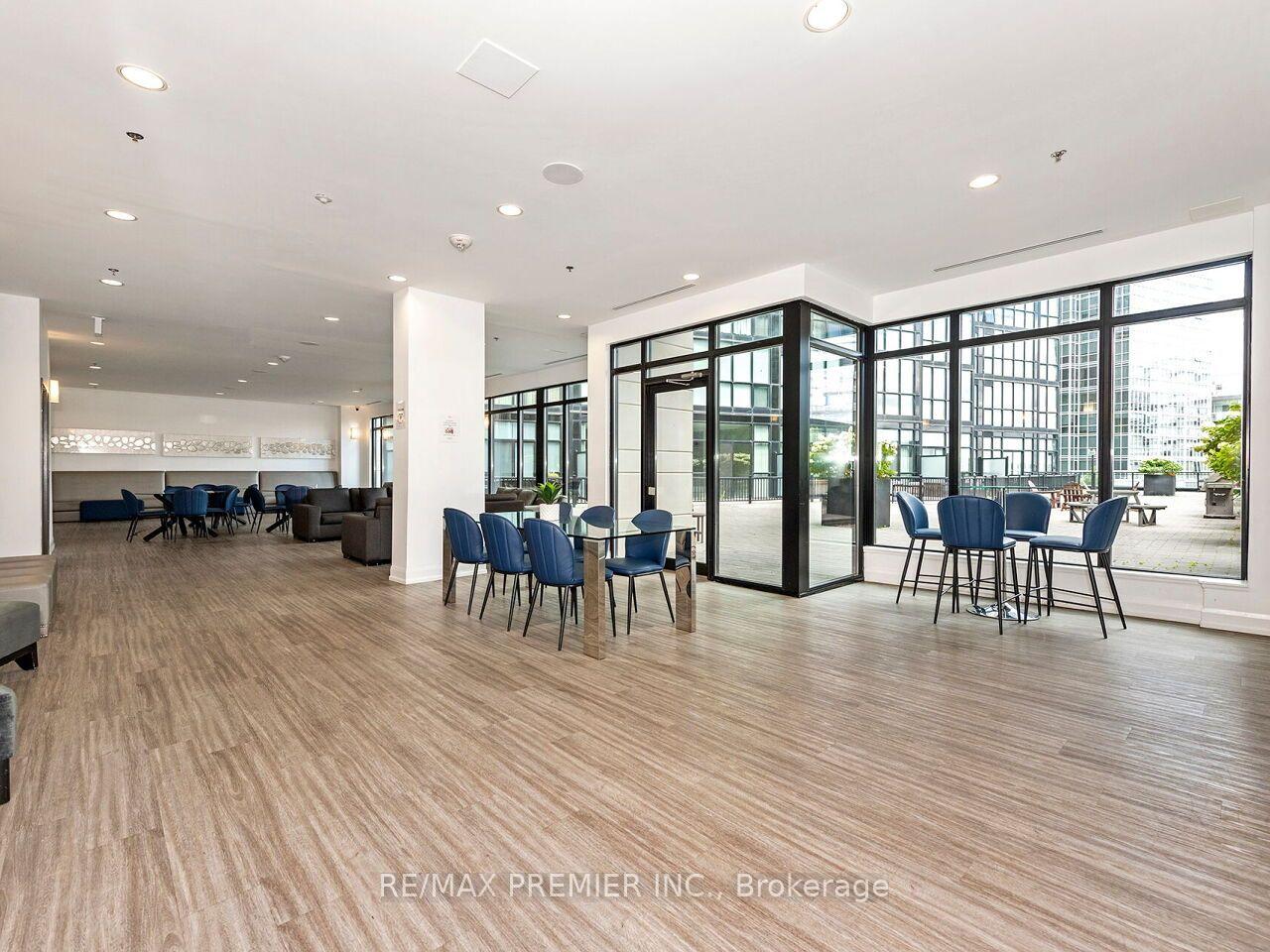 Photo 43 of Unit 1706, 2900 Highway 7, Vaughan, Concord — HOMEH