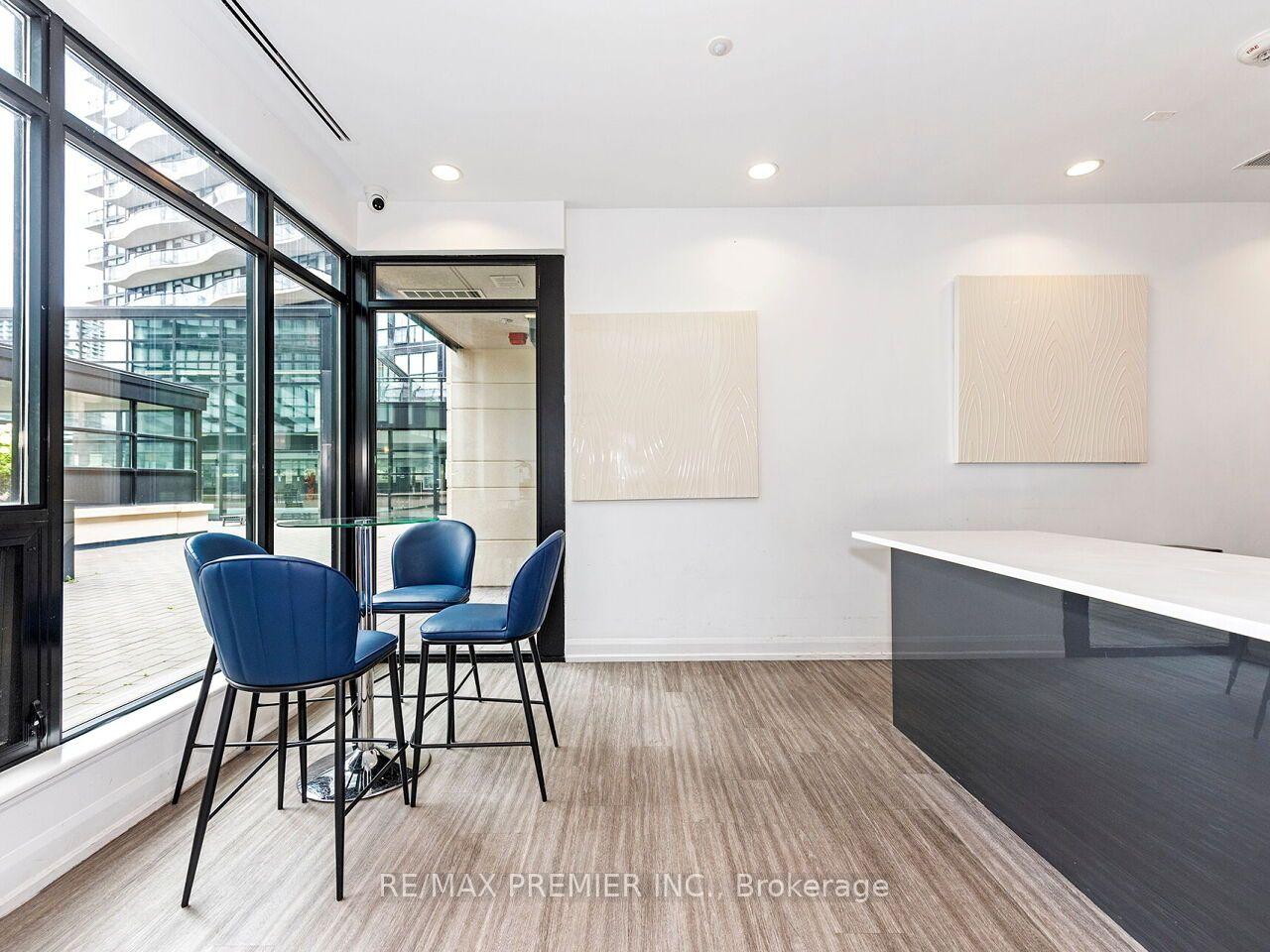 Photo 44 of Unit 1706, 2900 Highway 7, Vaughan, Concord — HOMEH