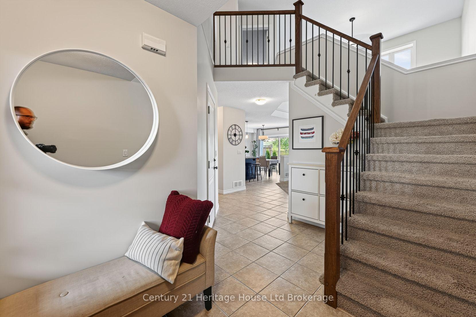 Photo 6 of 783 Frontenac Crescent, Woodstock, Woodstock - South — HOMEH
