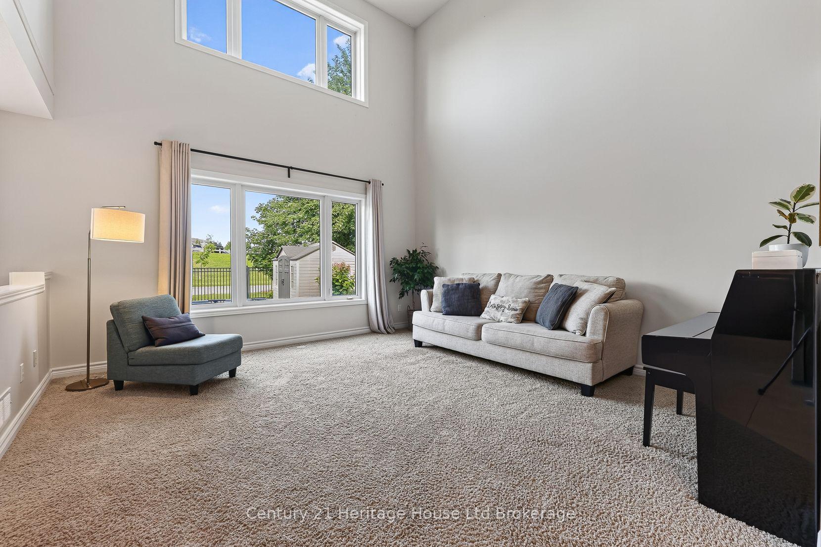 Photo 7 of 783 Frontenac Crescent, Woodstock, Woodstock - South — HOMEH
