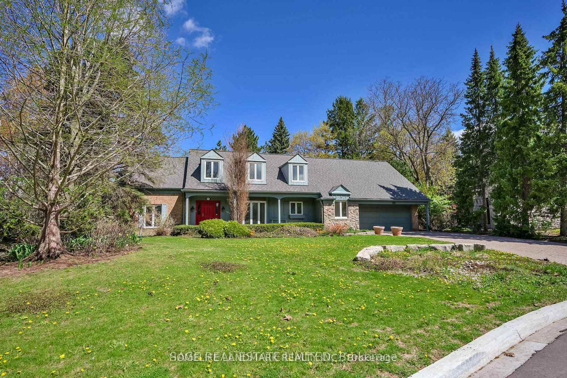 Photo 3 of 69 Fairway Heights Drive, Markham, Bayview Fairway-Bayview Country Club Estates — HOMEH