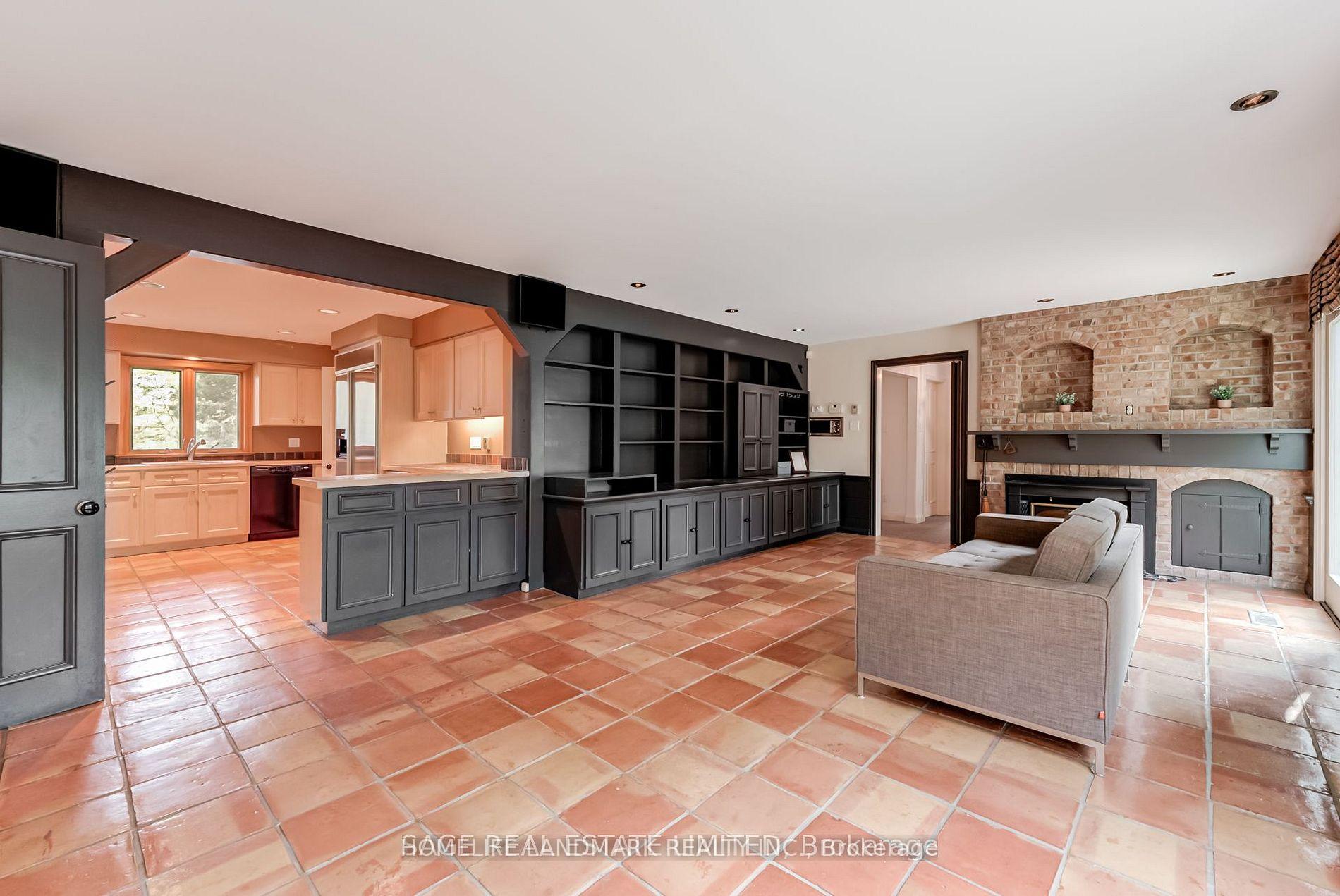 Photo 11 of 69 Fairway Heights Drive, Markham, Bayview Fairway-Bayview Country Club Estates — HOMEH