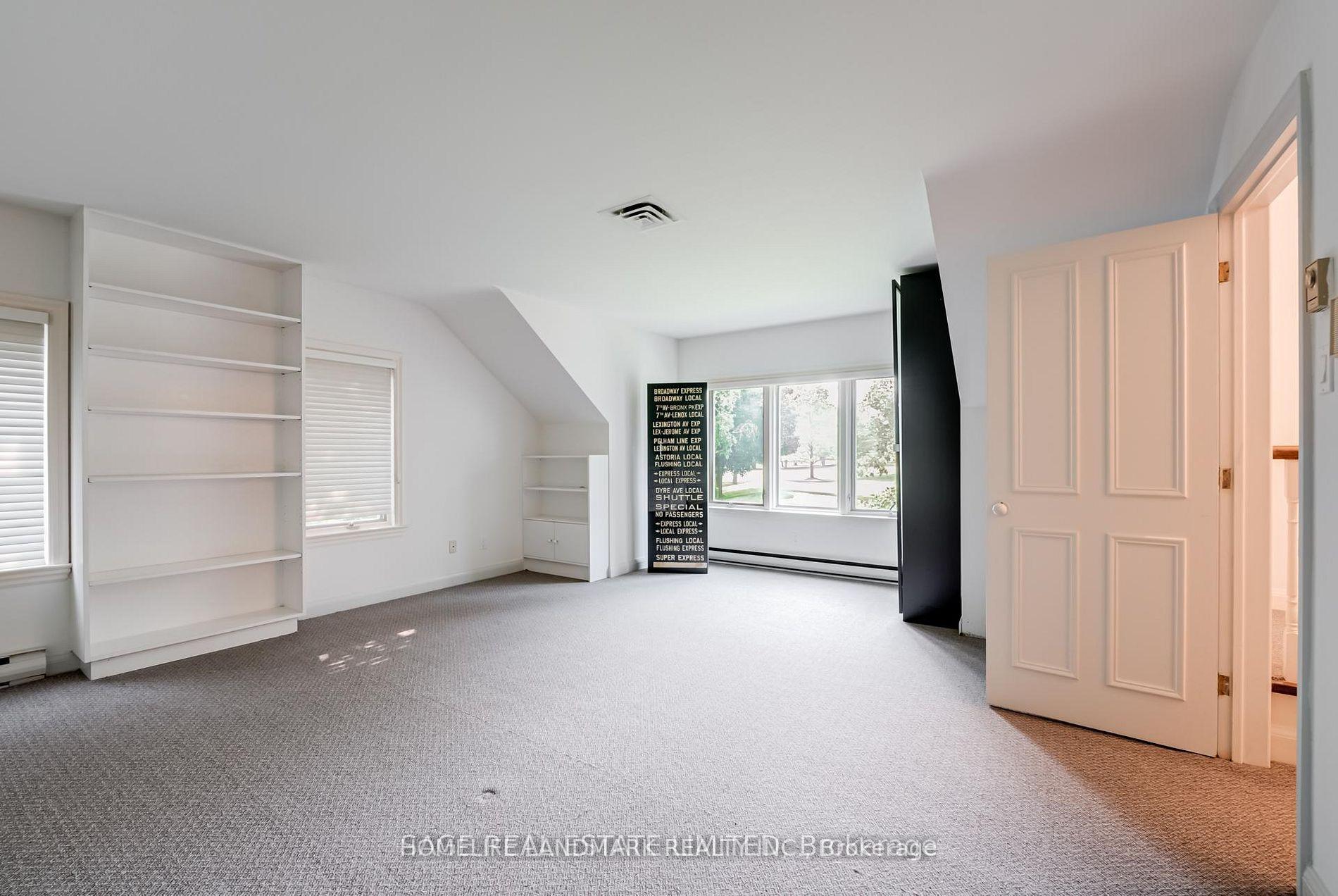 Photo 17 of 69 Fairway Heights Drive, Markham, Bayview Fairway-Bayview Country Club Estates — HOMEH