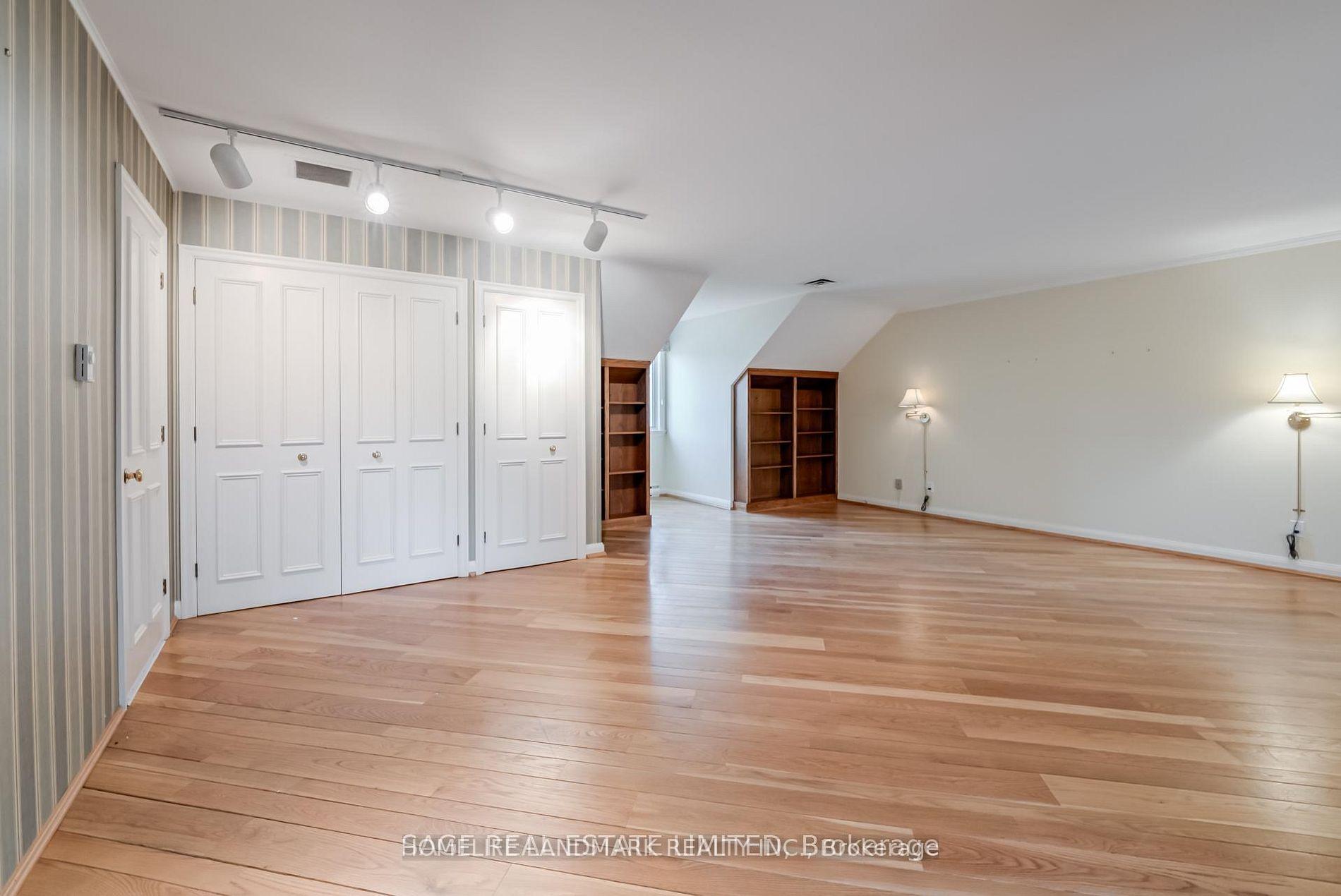 Photo 23 of 69 Fairway Heights Drive, Markham, Bayview Fairway-Bayview Country Club Estates — HOMEH