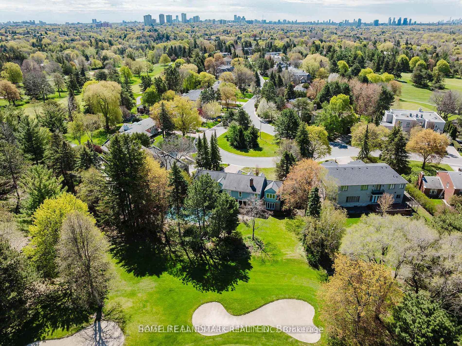 Photo 31 of 69 Fairway Heights Drive, Markham, Bayview Fairway-Bayview Country Club Estates — HOMEH