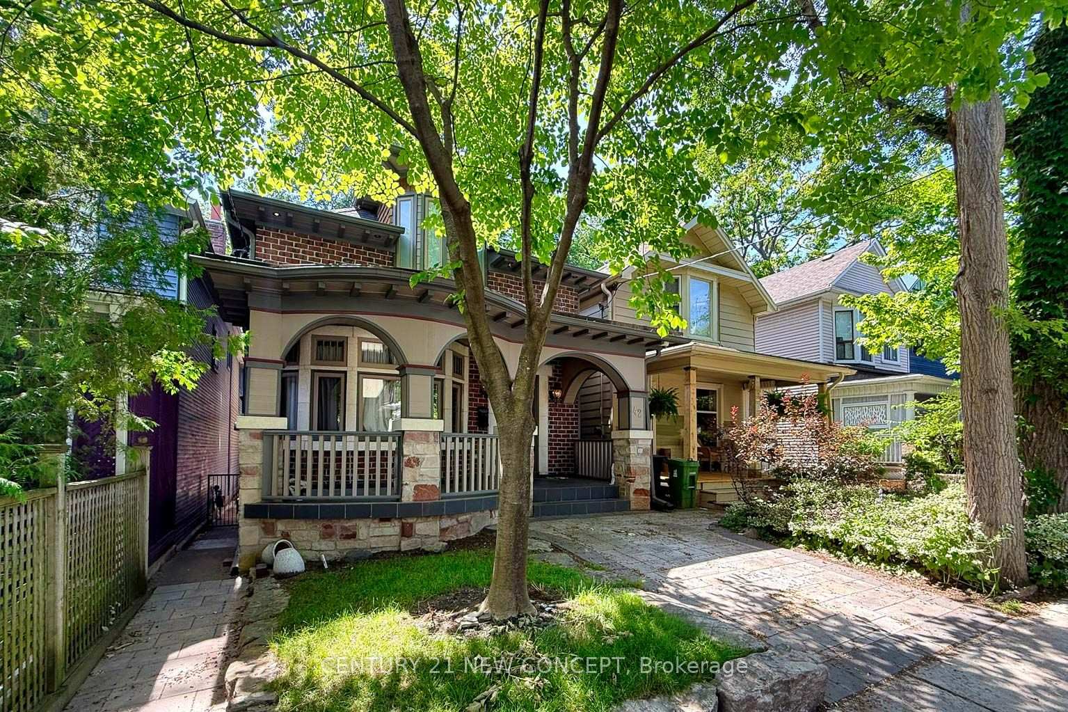 Photo 2 of 42 Bellefair Avenue, Toronto, The Beaches — HOMEH