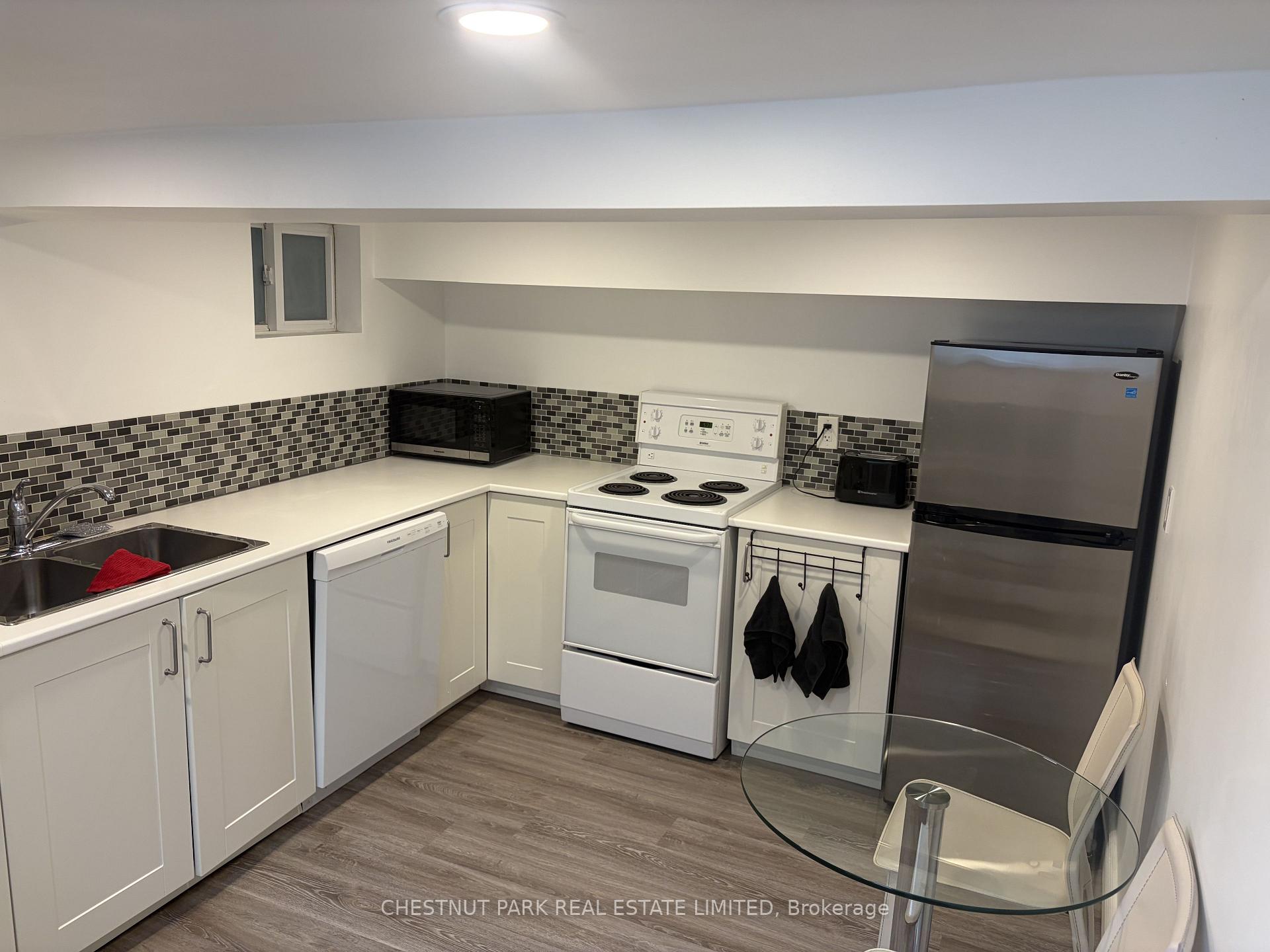 Photo 24 of 15 Denison Road E, North York, Weston — HOMEH