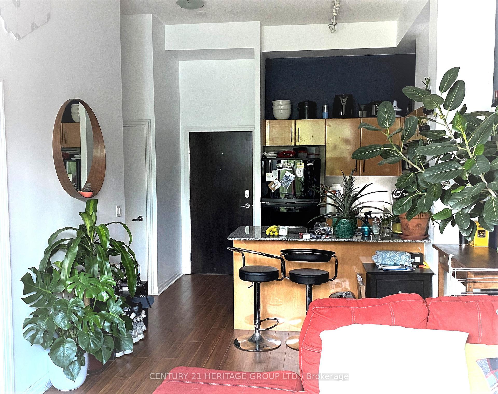 Photo 3 of Unit 208, 16 Yonge Street, Toronto, Waterfront Communities — HOMEH