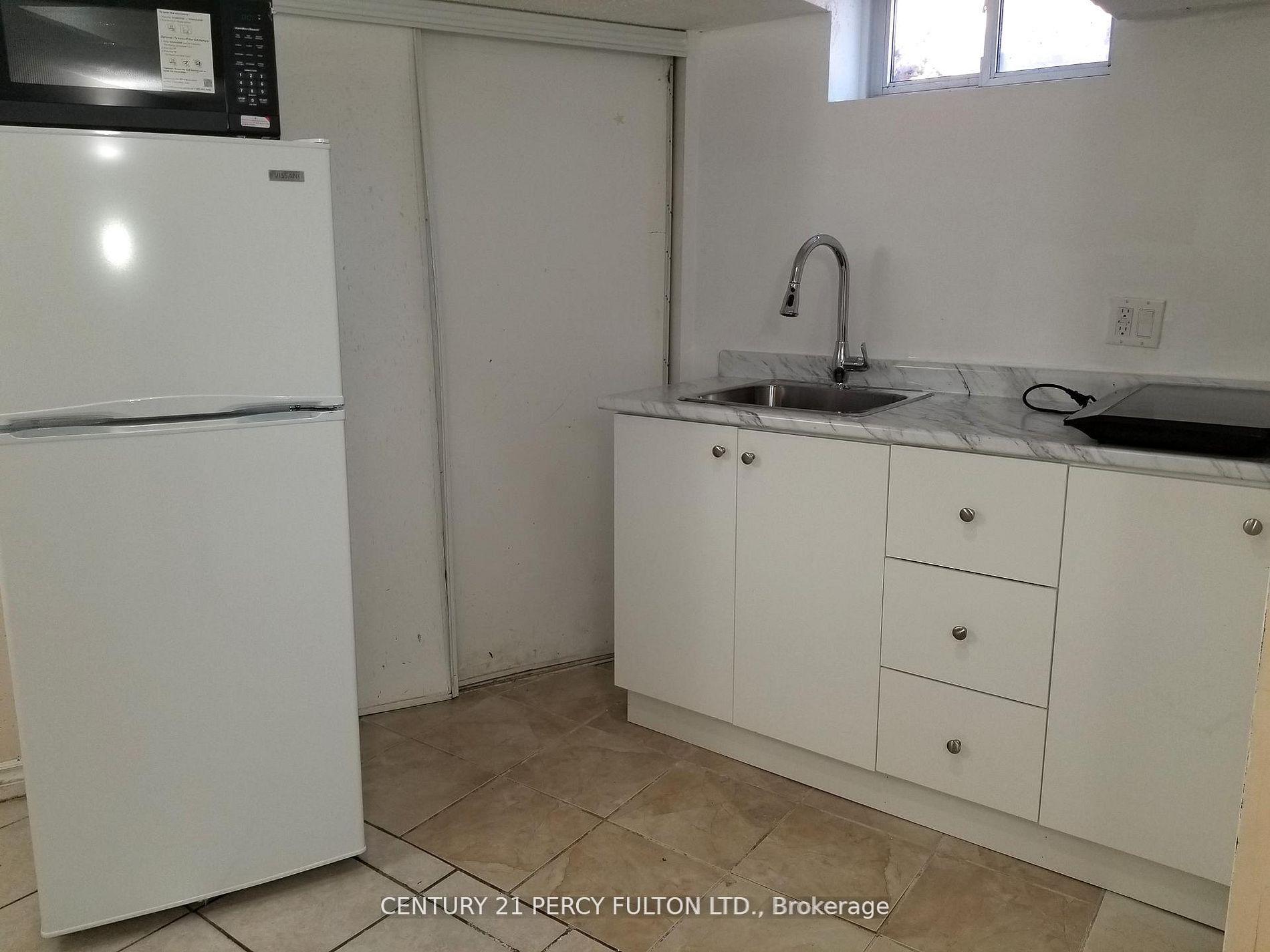 Photo 2 of Unit Bsmt 2, 182 Confederation Drive, Scarborough, Woburn — HOMEH