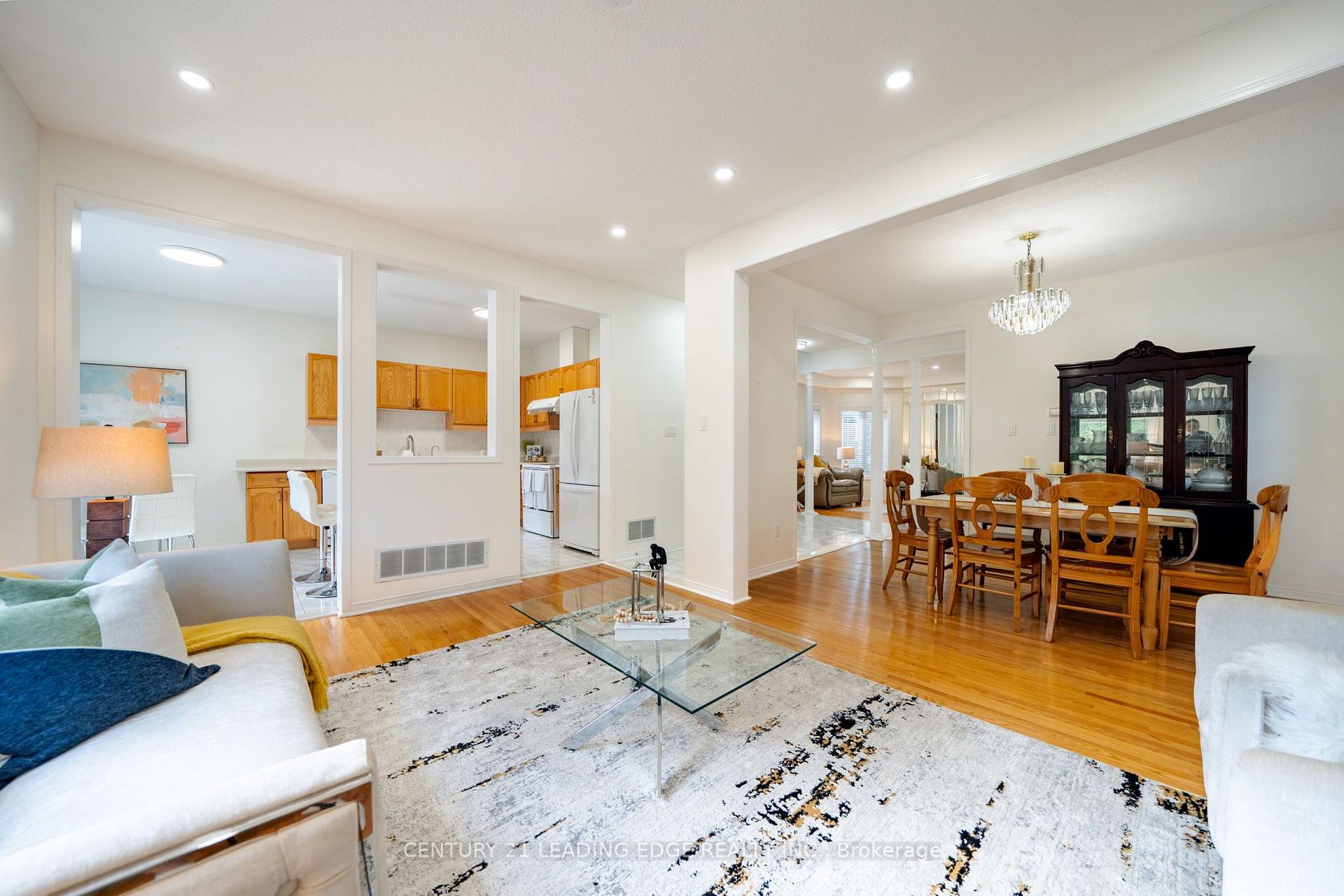 Photo 12 of 1595 Deerhurst Court, Pickering, Highbush — HOMEH