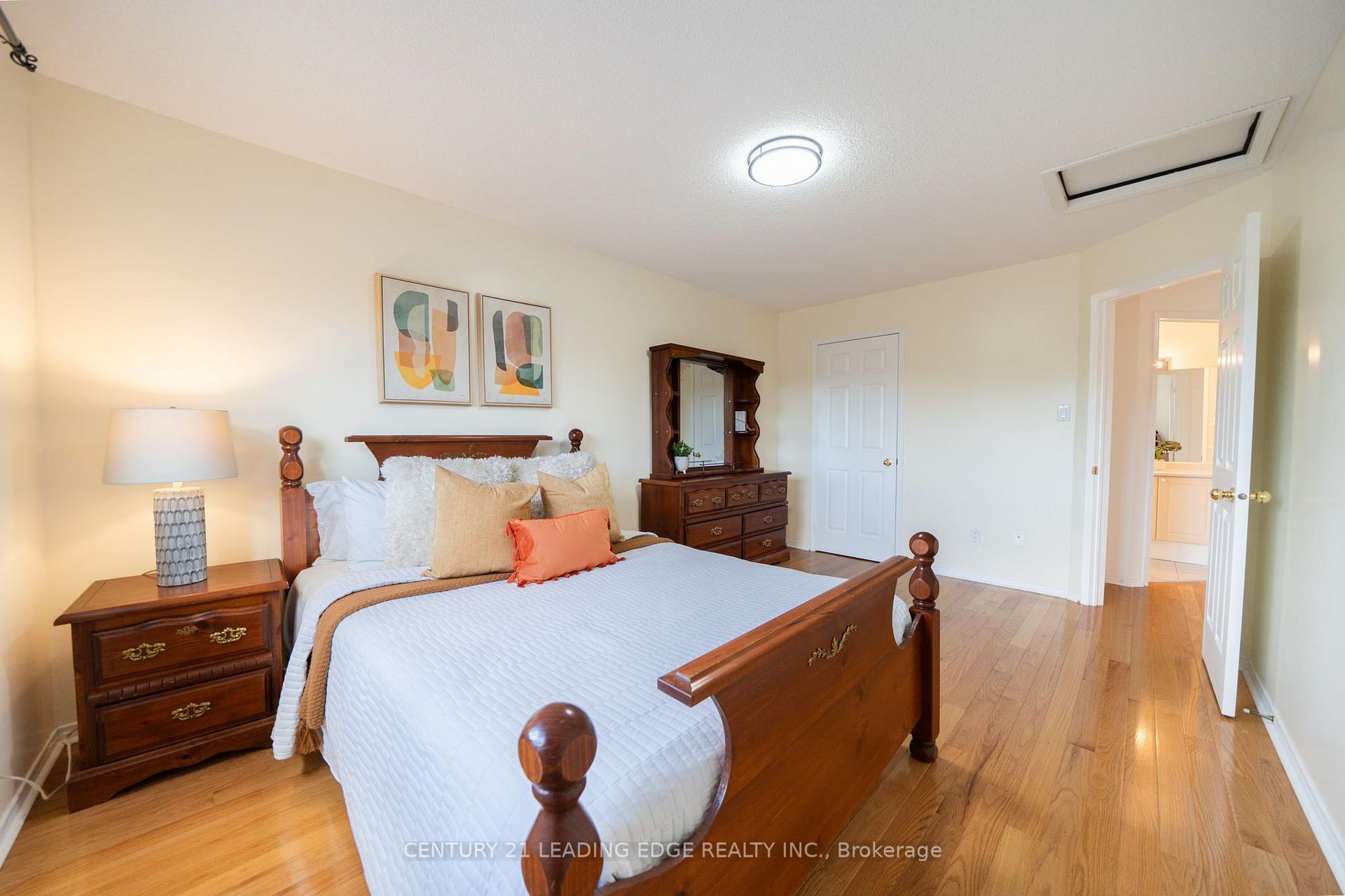 Photo 22 of 1595 Deerhurst Court, Pickering, Highbush — HOMEH