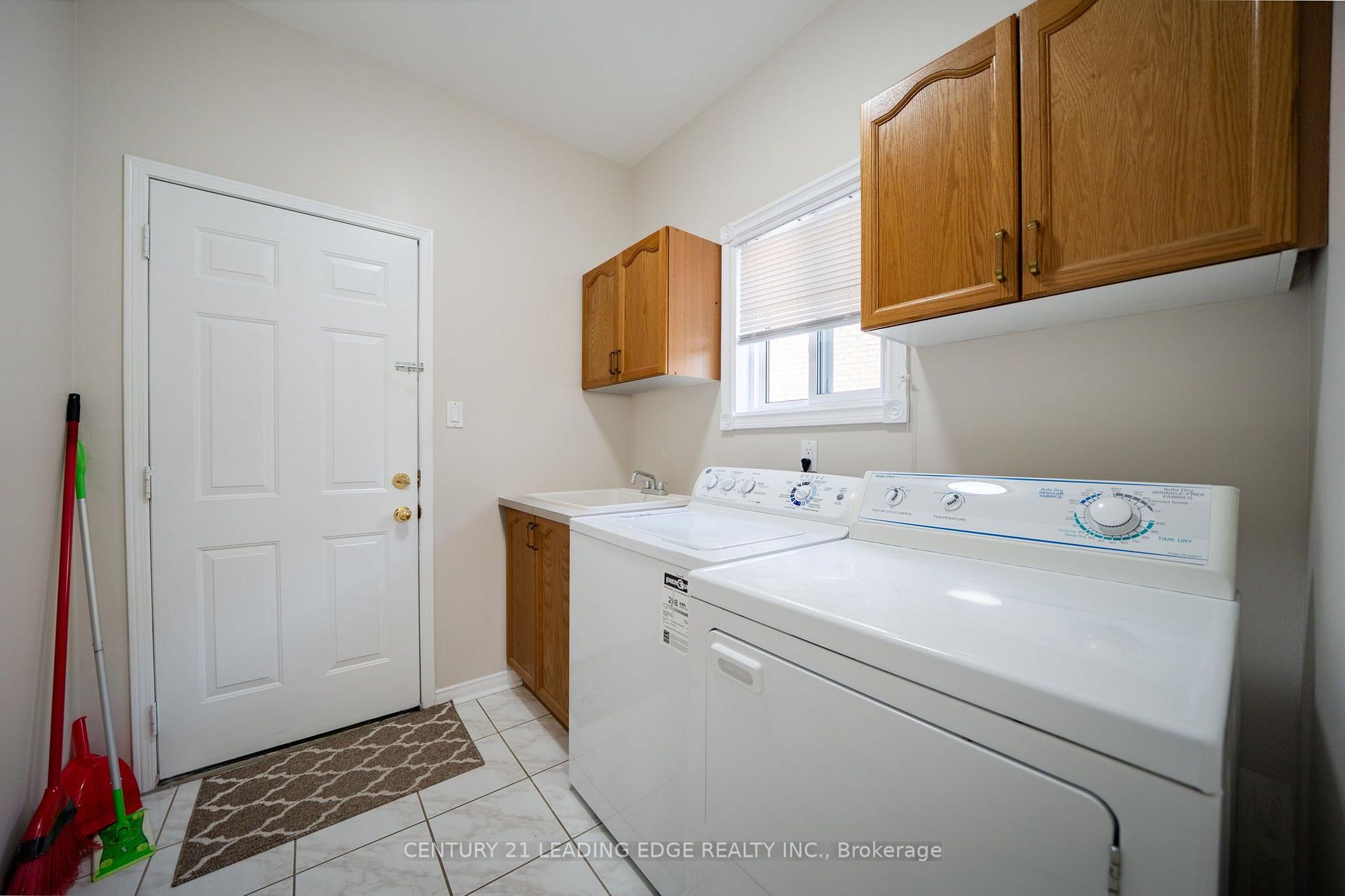 Photo 29 of 1595 Deerhurst Court, Pickering, Highbush — HOMEH