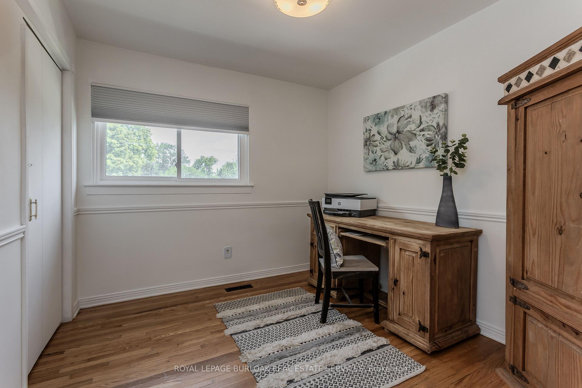 Photo 18 of 2124 Sandringham Drive, Burlington, Mountainside — HOMEH
