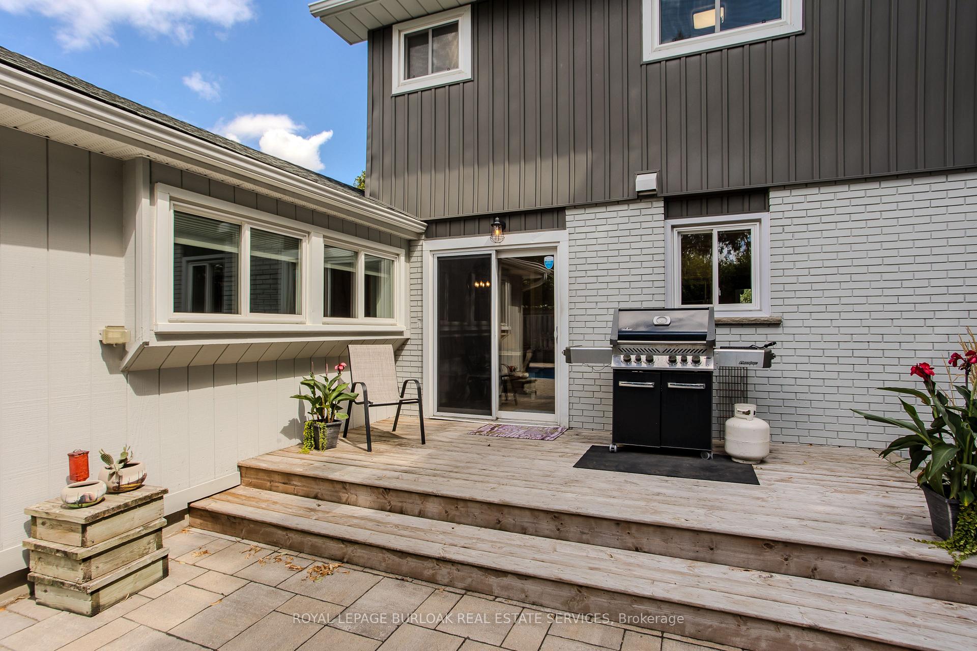 Photo 25 of 2124 Sandringham Drive, Burlington, Mountainside — HOMEH