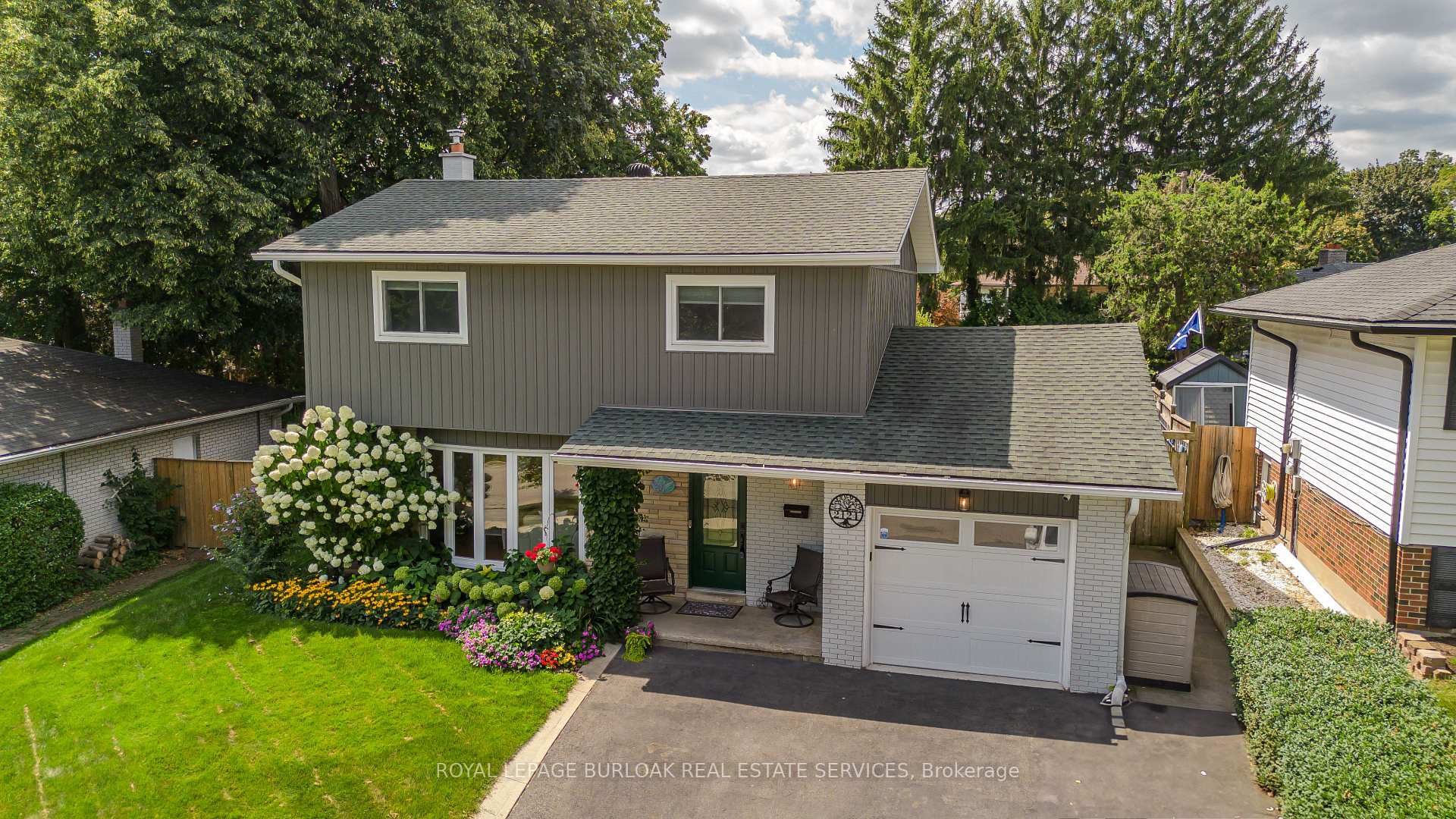 Photo 28 of 2124 Sandringham Drive, Burlington, Mountainside — HOMEH