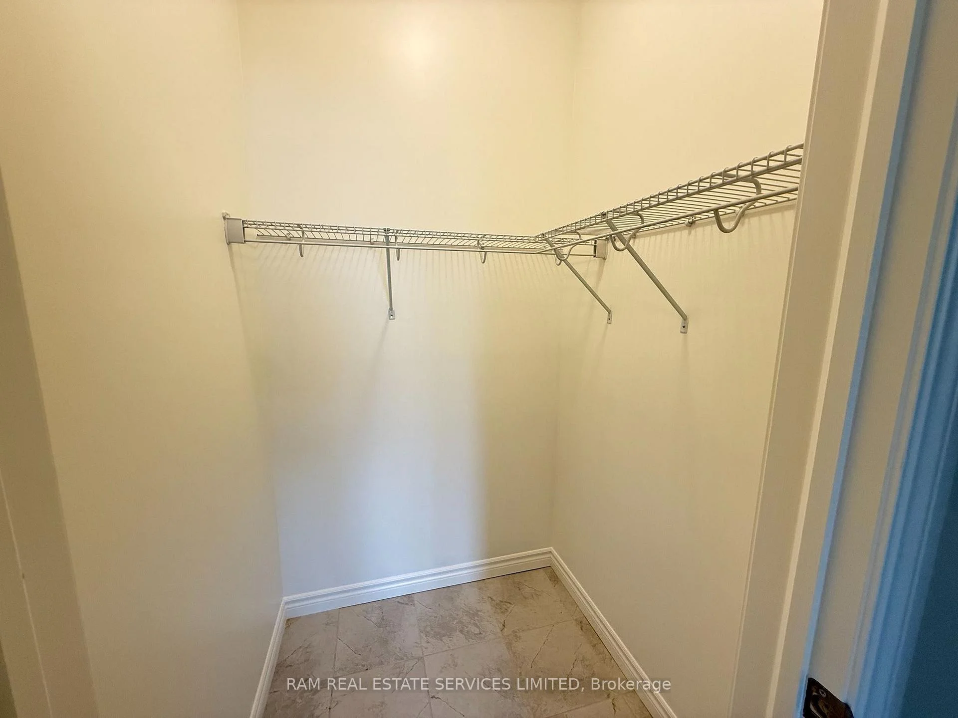 Photo 41 of 981 wright Drive, Midland — HOMEH