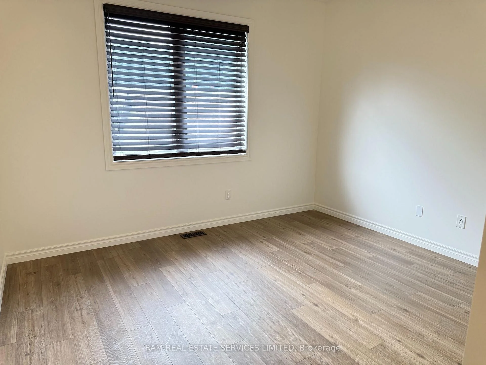 Photo 45 of 981 wright Drive, Midland — HOMEH