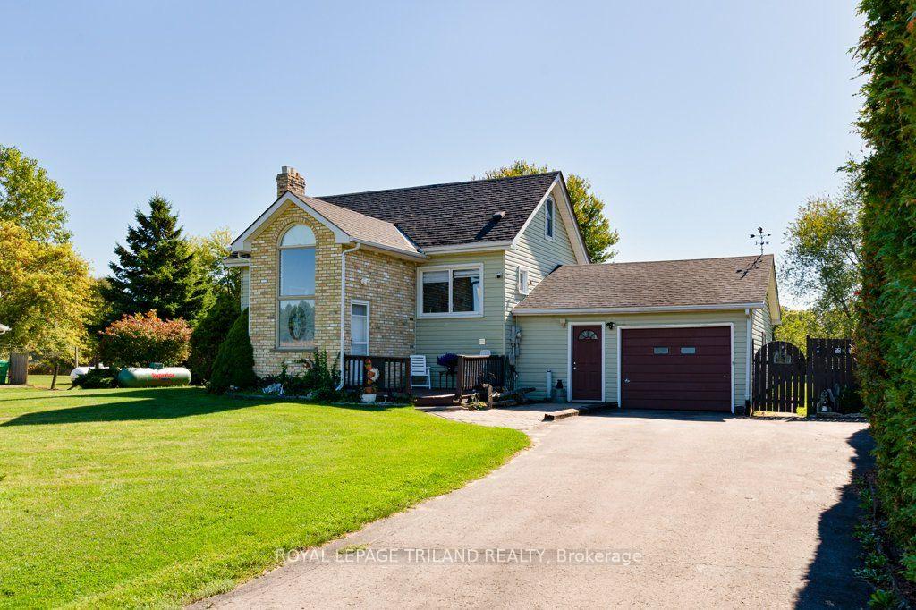 Photo 2 of 6545 Jubilee Drive, Southwest Middlesex, Middlemiss — HOMEH