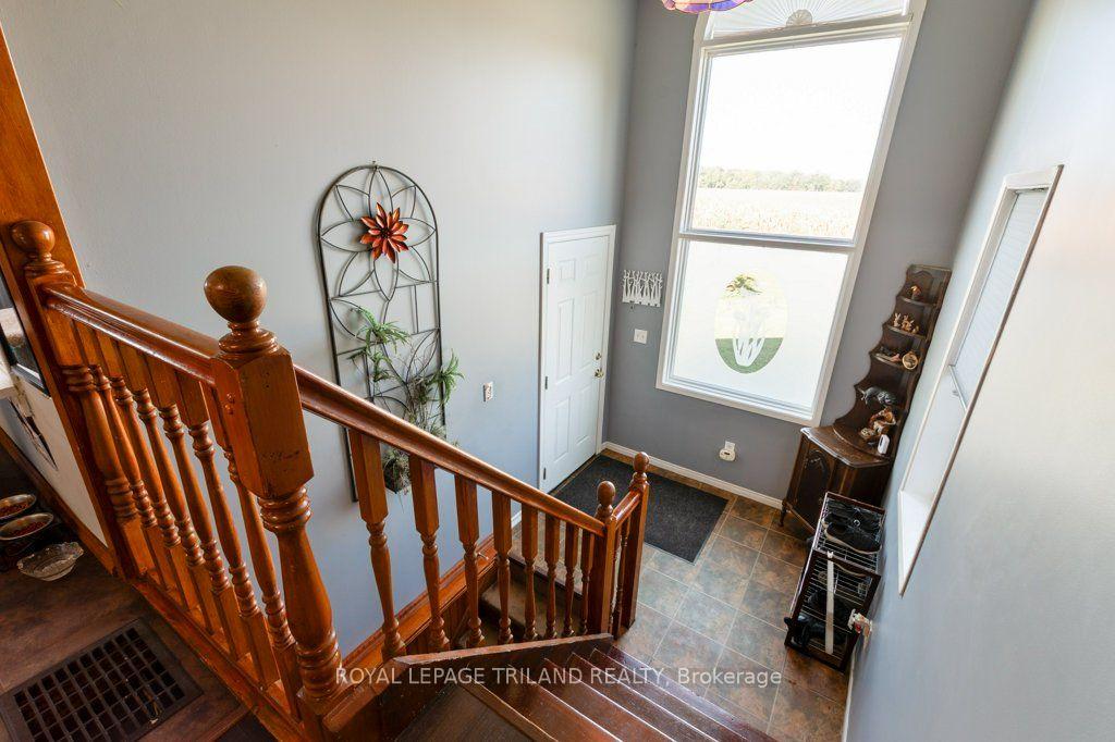 Photo 6 of 6545 Jubilee Drive, Southwest Middlesex, Middlemiss — HOMEH