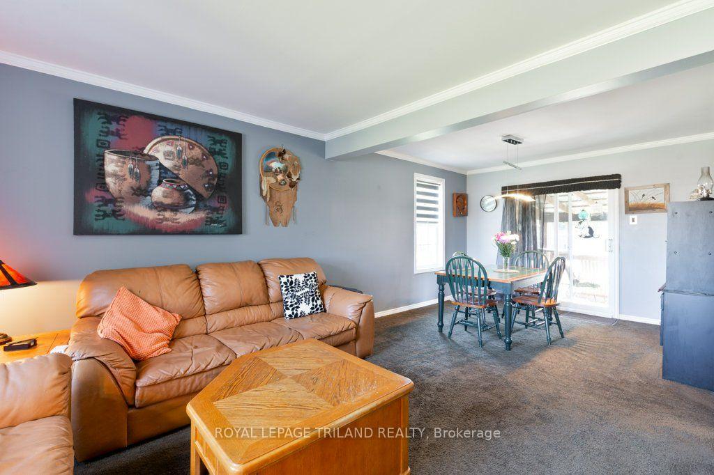 Photo 11 of 6545 Jubilee Drive, Southwest Middlesex, Middlemiss — HOMEH