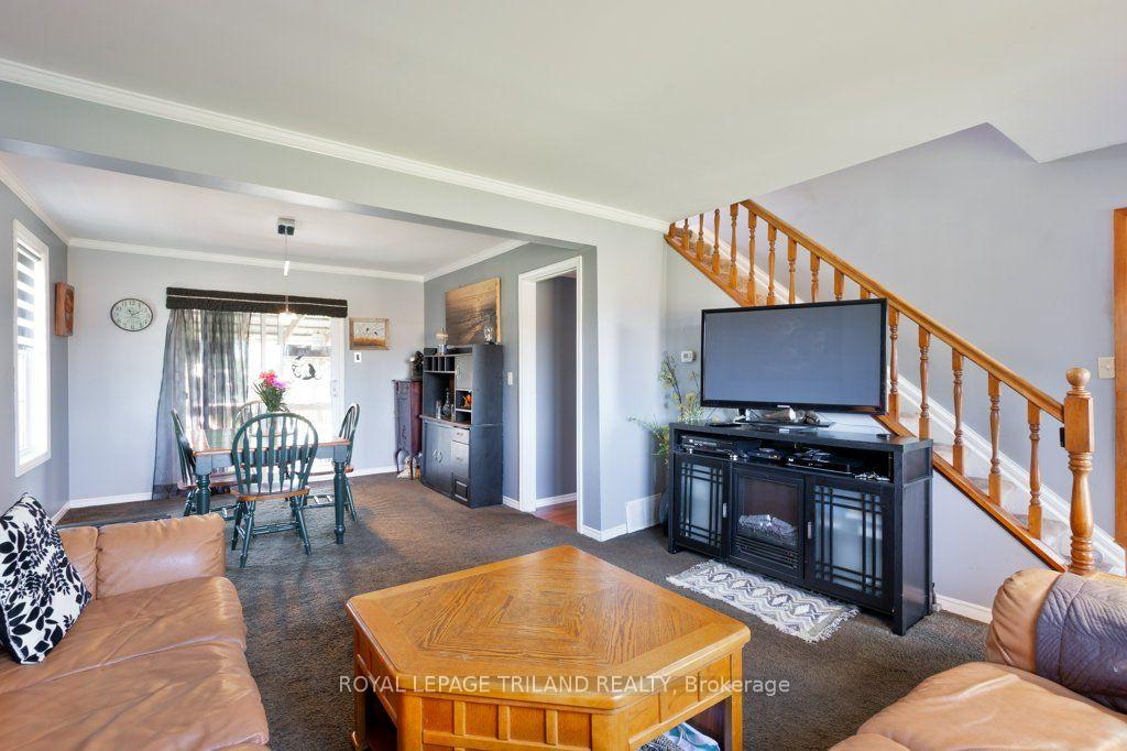 Photo 12 of 6545 Jubilee Drive, Southwest Middlesex, Middlemiss — HOMEH