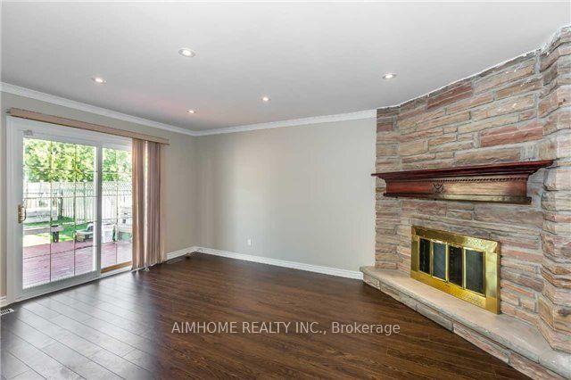 Photo 8 of 34 Hagerman Boulevard, Markham, Unionville — HOMEH