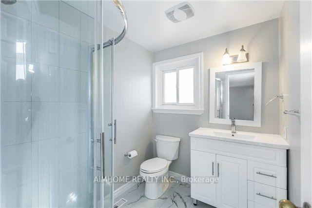 Photo 11 of 34 Hagerman Boulevard, Markham, Unionville — HOMEH