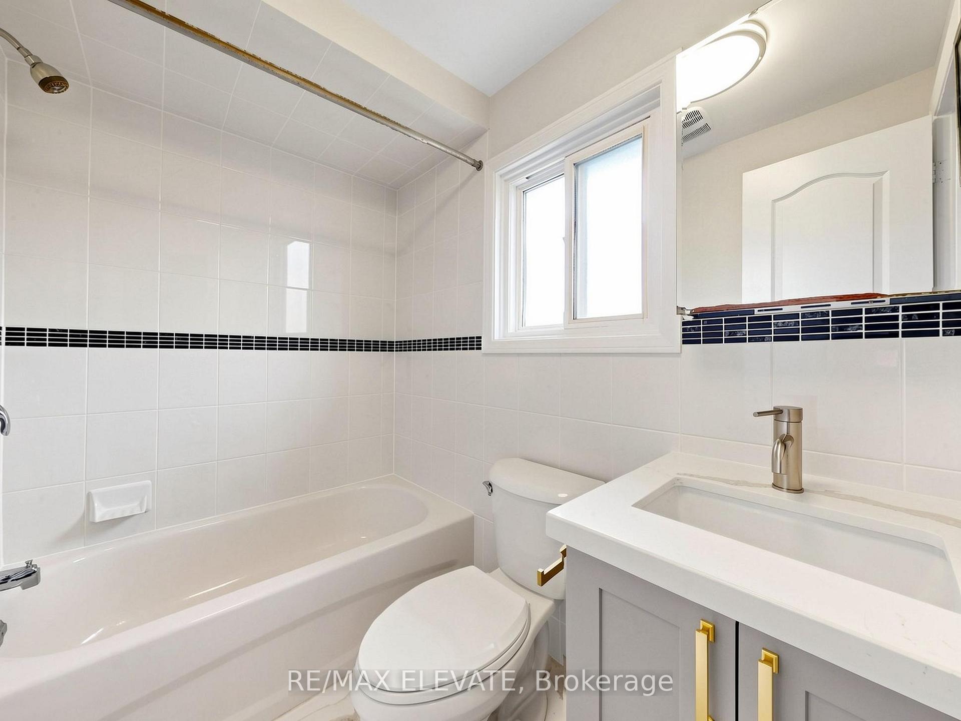 Photo 28 of 25 Bethany Leigh Drive, Scarborough, Agincourt North — HOMEH