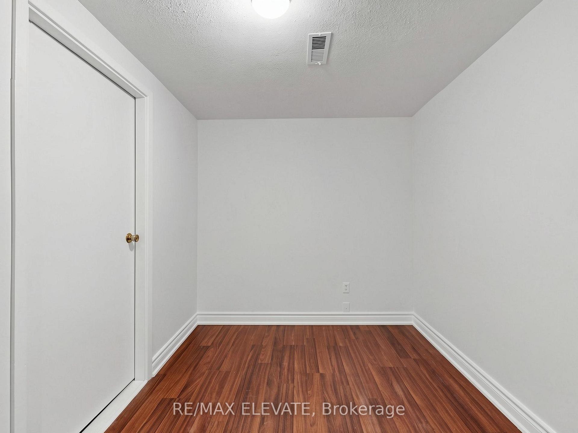 Photo 32 of 25 Bethany Leigh Drive, Scarborough, Agincourt North — HOMEH