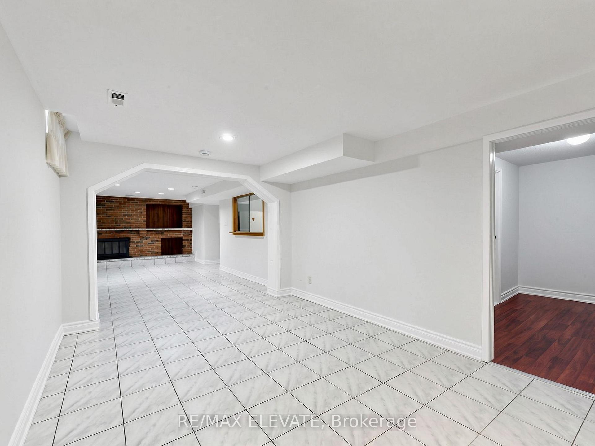 Photo 35 of 25 Bethany Leigh Drive, Scarborough, Agincourt North — HOMEH