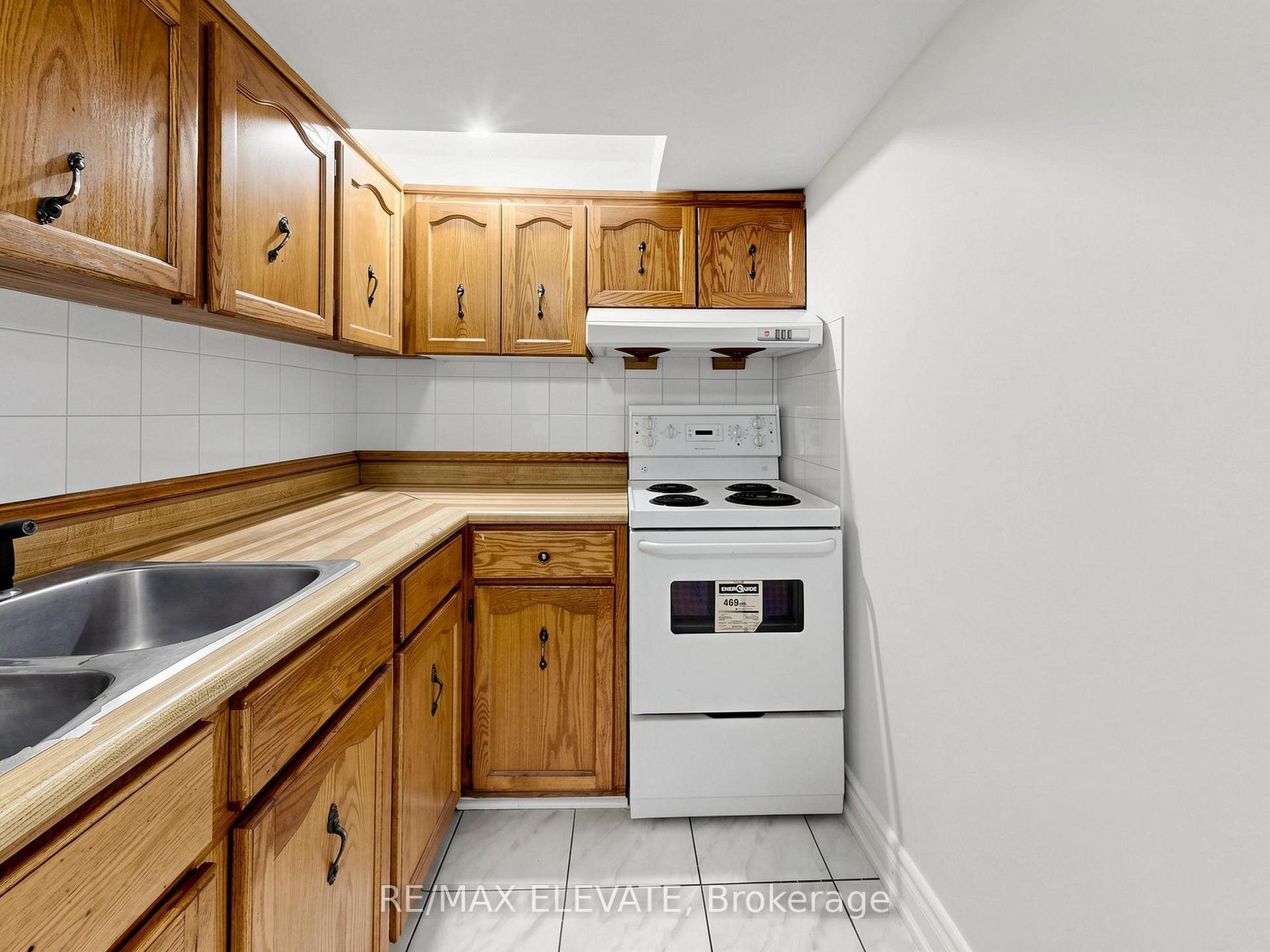 Photo 37 of 25 Bethany Leigh Drive, Scarborough, Agincourt North — HOMEH