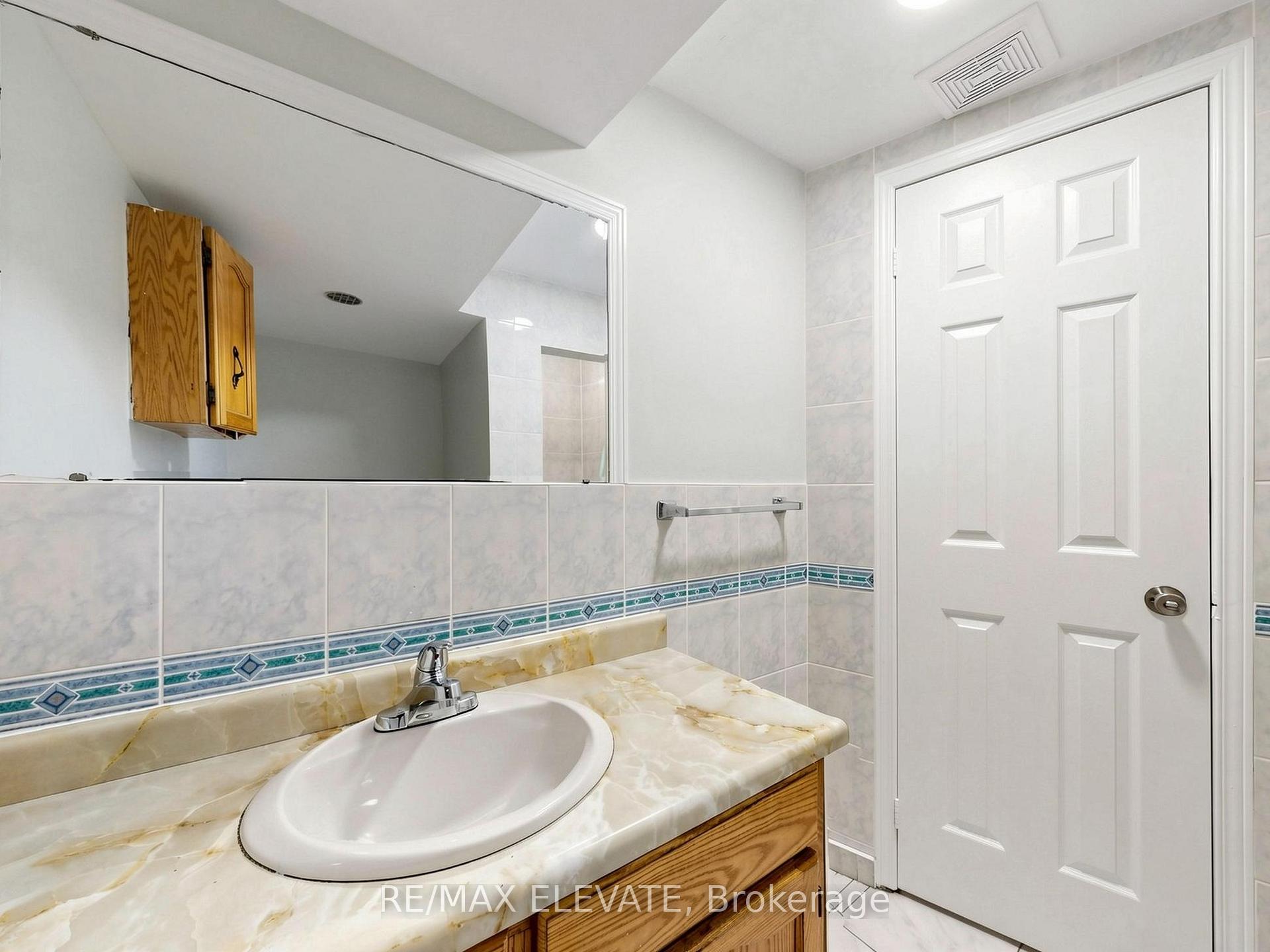 Photo 39 of 25 Bethany Leigh Drive, Scarborough, Agincourt North — HOMEH