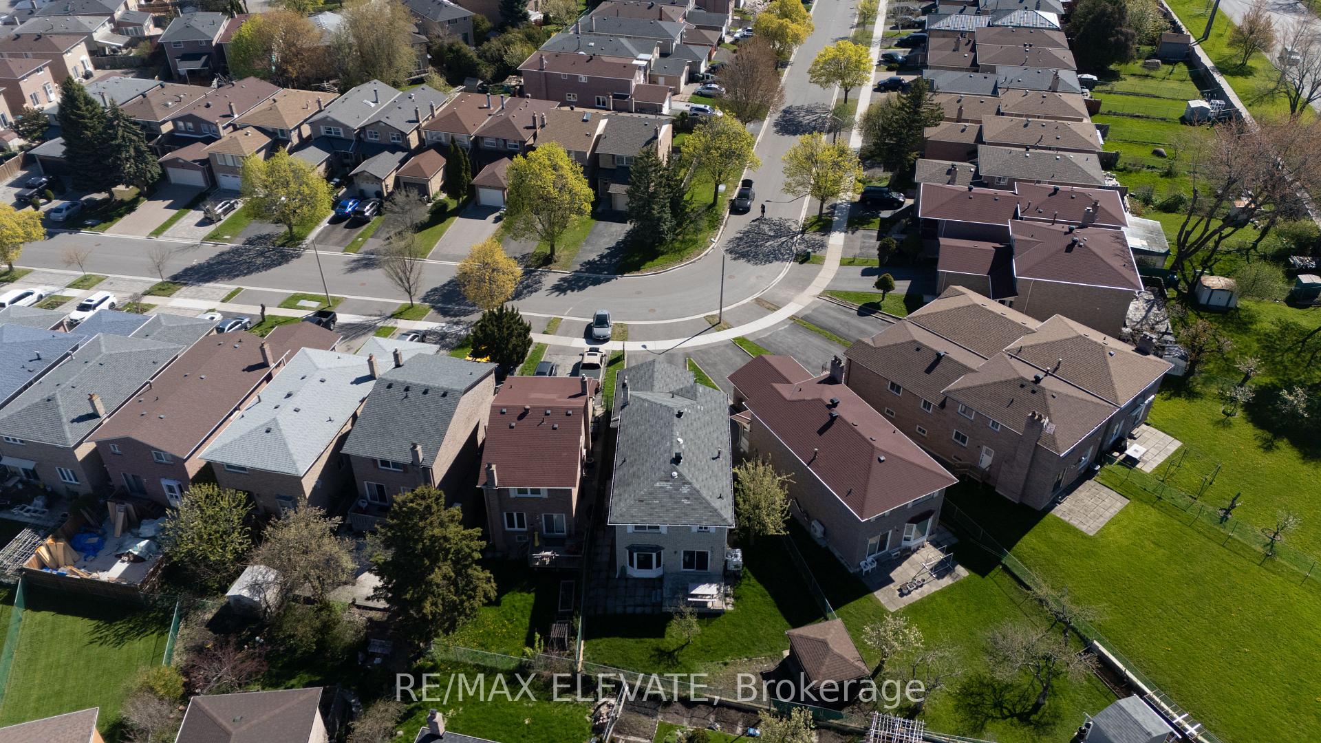 Photo 47 of 25 Bethany Leigh Drive, Scarborough, Agincourt North — HOMEH