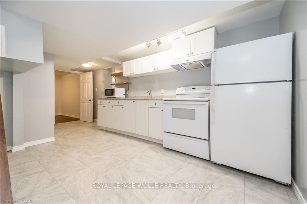 Photo 7 of Unit Lower, 275 Main Street, Cambridge, East Galt — HOMEH