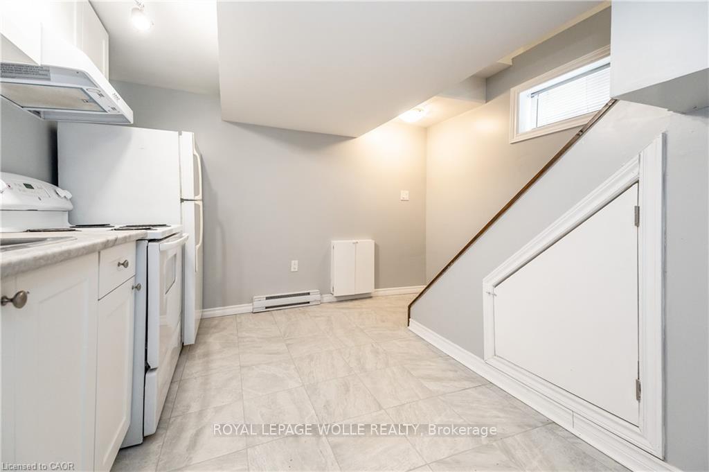Photo 10 of Unit Lower, 275 Main Street, Cambridge, East Galt — HOMEH